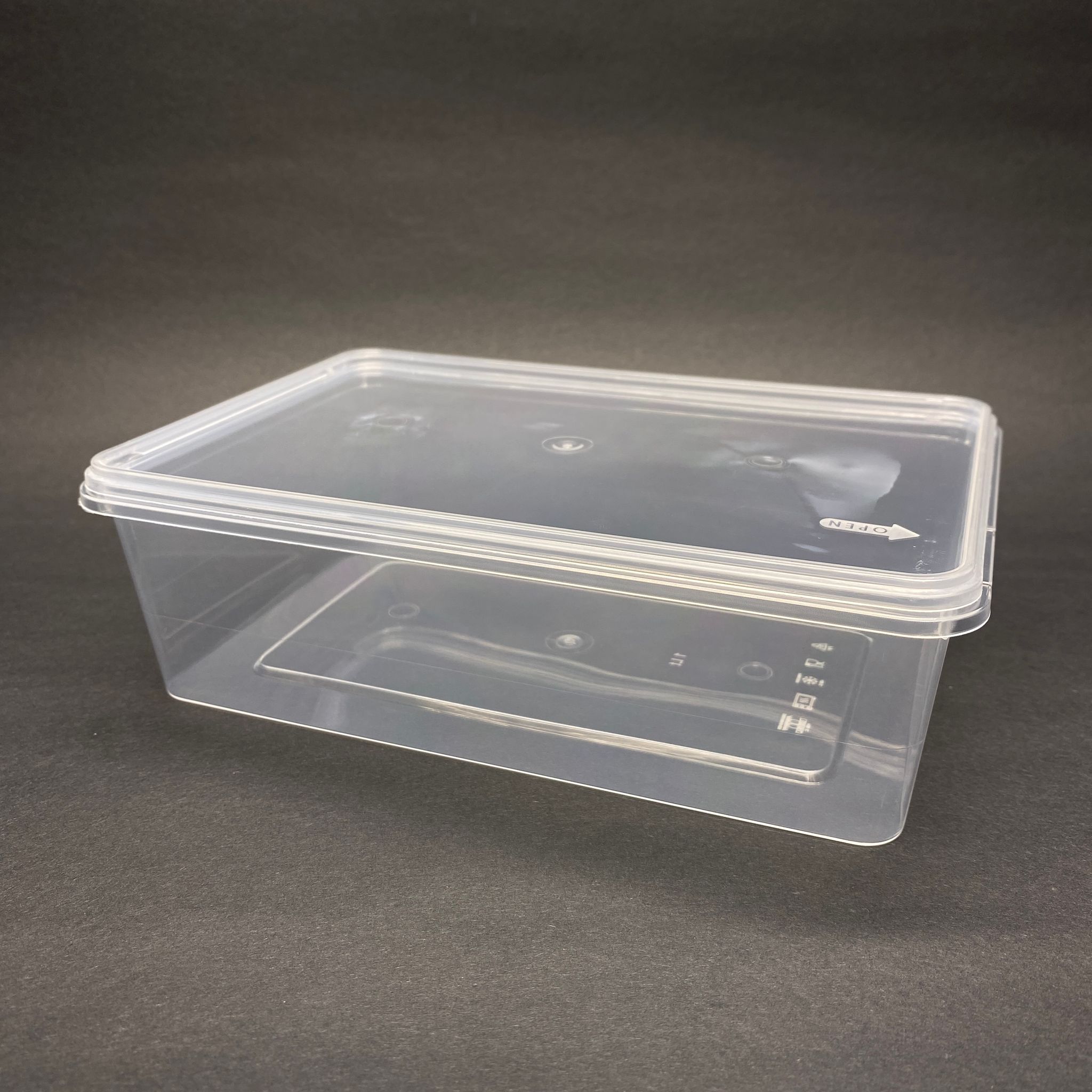 KOVA 1000 CC ŞEFFAF DİKDÖRTGEN 18X12 CM - KENDİNDEN KİLİTLİ KAPAKLI - 1 LT ÇOK AMAÇLI SAKLAMA KABI -  BUZDOLABI İÇİN PLASTİK DÜZENLEYİCİ, KURABİYE KABI, BÖĞÜRTLEN AHUDUDU AMBALAJI, PETEK KOVAN BAL KUTUSU, HURMA KOVASI VB ALANLARDA KULLANILABİLİR.