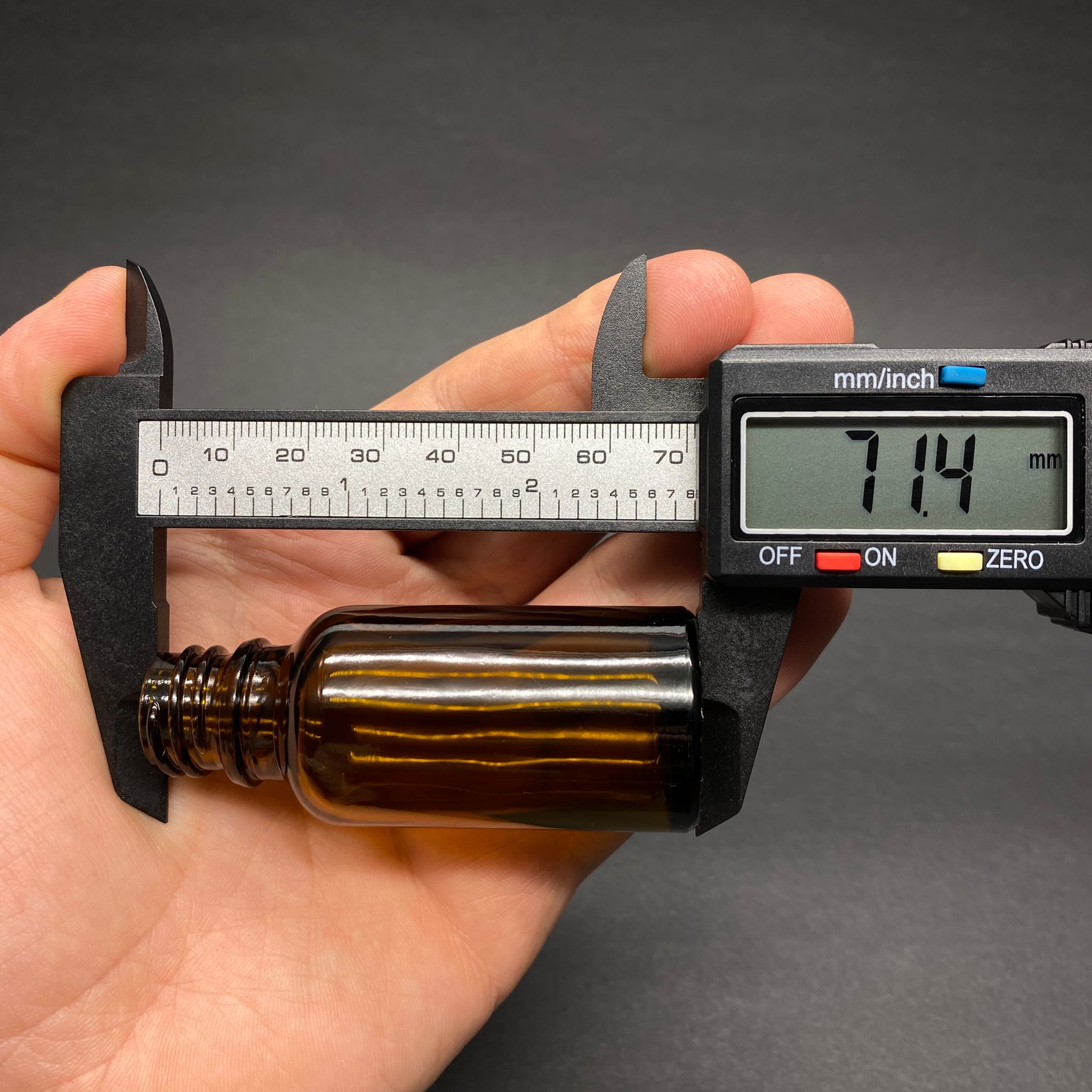 20 CC AMBER CAM ŞİŞE KAPAKSIZ (18 AĞIZ) - 20 ML KAHVERENGİ DROPPER ŞİŞE - ŞİŞECAM ÜRÜN KODU: 762302 İLE EŞDEĞERDİR