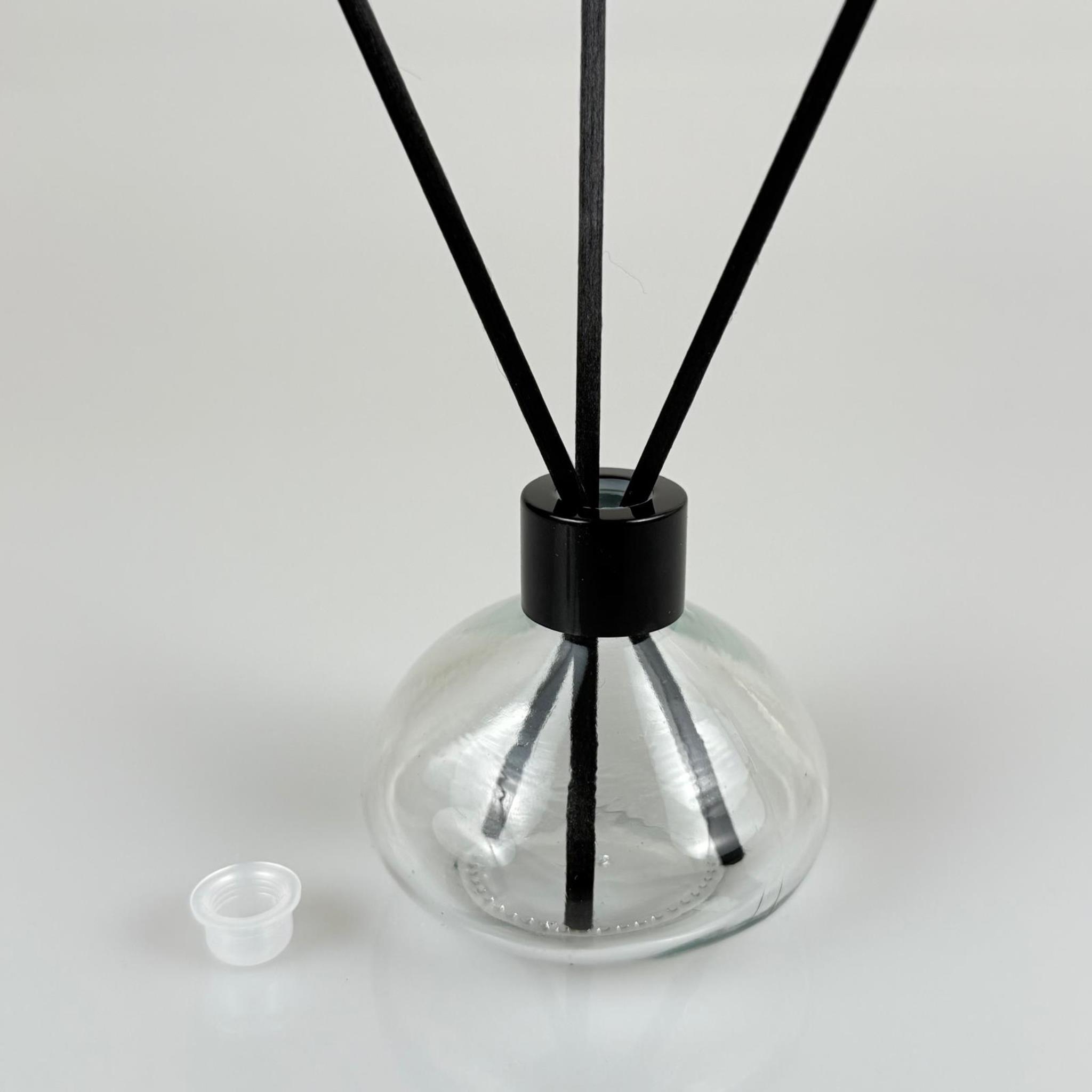BASIK MODEL CAM BAMBU ODA KOKUSU ŞİŞESİ + METAL SİYAH KAPAK + TIPA + 3 ADET FİBER BAMBU ÇUBUK - 50 ML SET TAKIM - HEDİYELİK PROMOSYON DİFFUSER ŞİŞELERİ