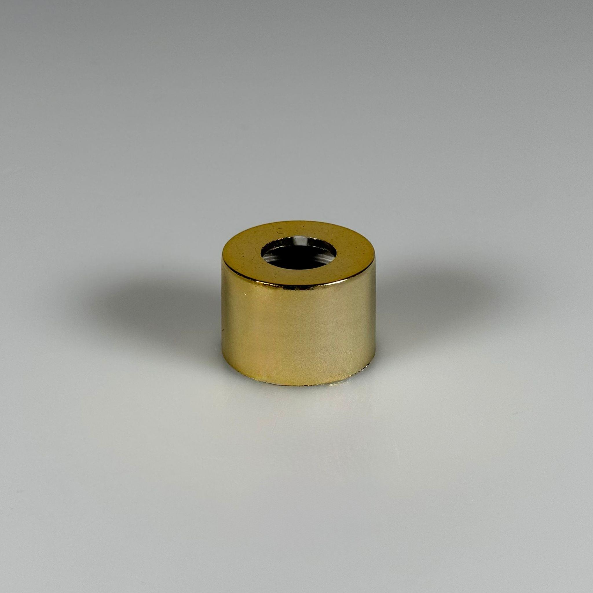 22 MM DELİKLİ PLASTİK GOLD KAPAK (KİMYASALA TEMASTA KAPAĞIN BOYASI ÇIKABİLİR)