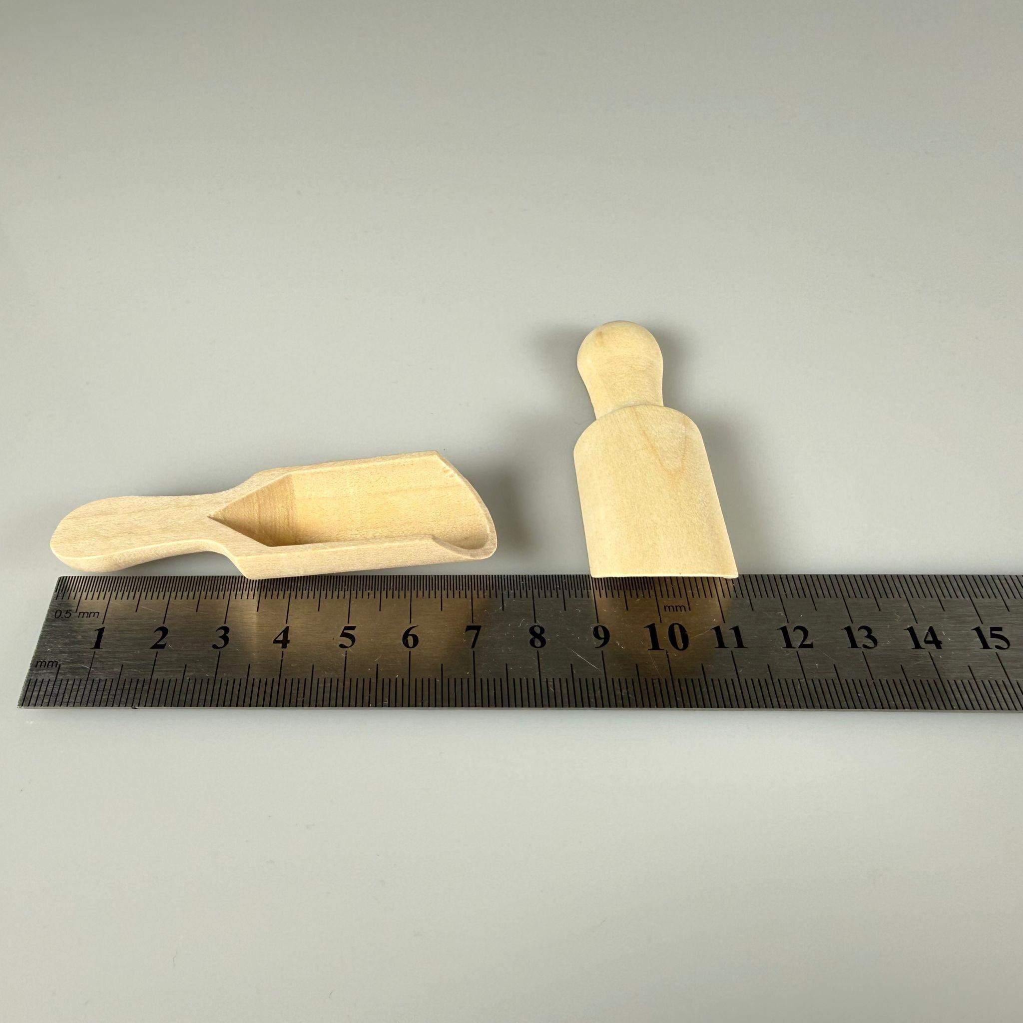 SAPLI BAMBU AHŞAP ÖLÇEK - 5 ML - SAPLI ÖLÇÜ KAŞIĞI  - TOZ ÖLÇEĞİ - KİMYASAL ÖLÇEK - TOZ ŞEKER KAŞIĞI - PULBİBER KEKİK BAHARAT KAŞIĞI VB İÇİN KULLANILIR