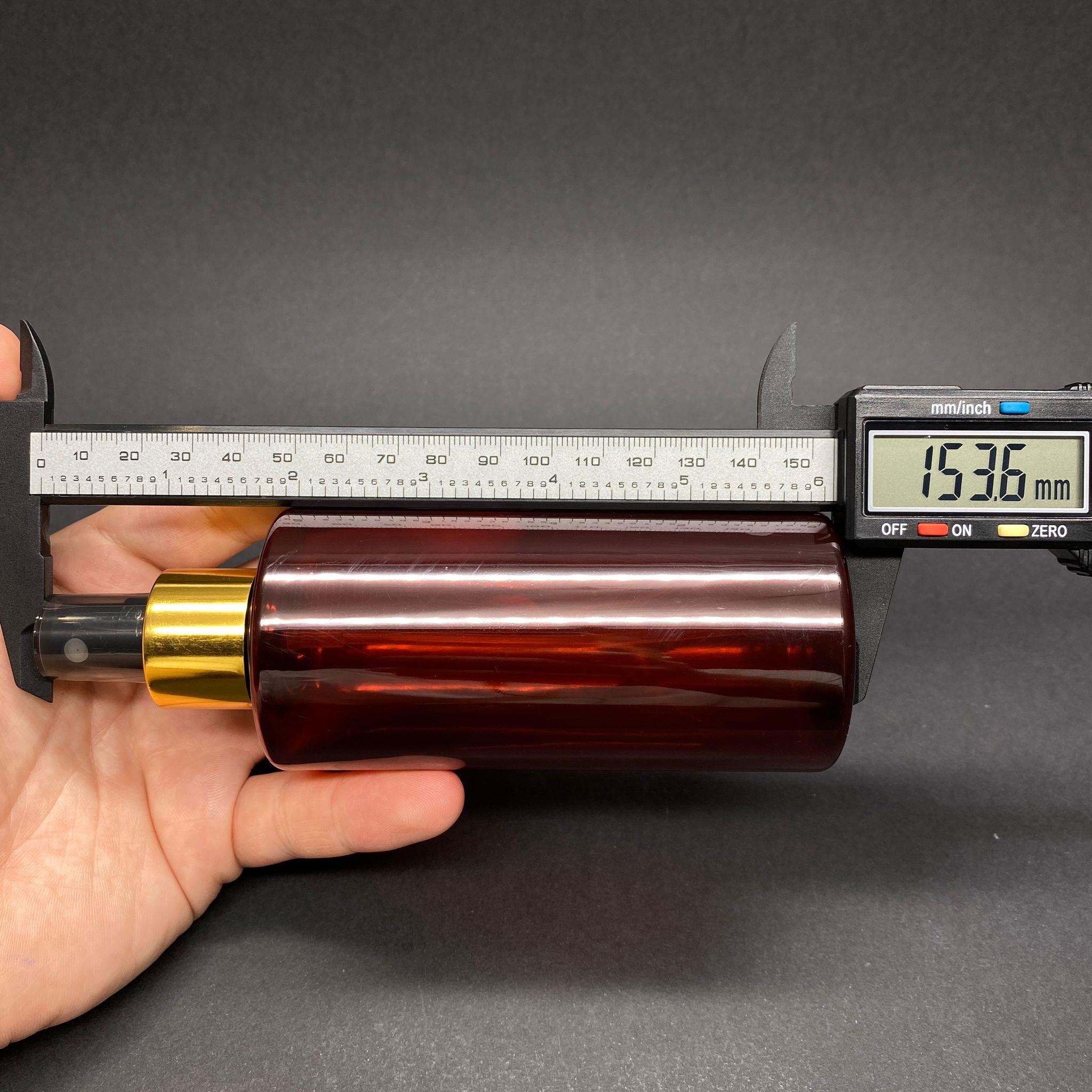 200 CC SİLİNDİR KESKİN KÜT MODEL SERT (25 GR) PET ŞİŞE - GOLD METALİK SPREYLİ - AĞIZ ÇAPI 24 MM - AMBER