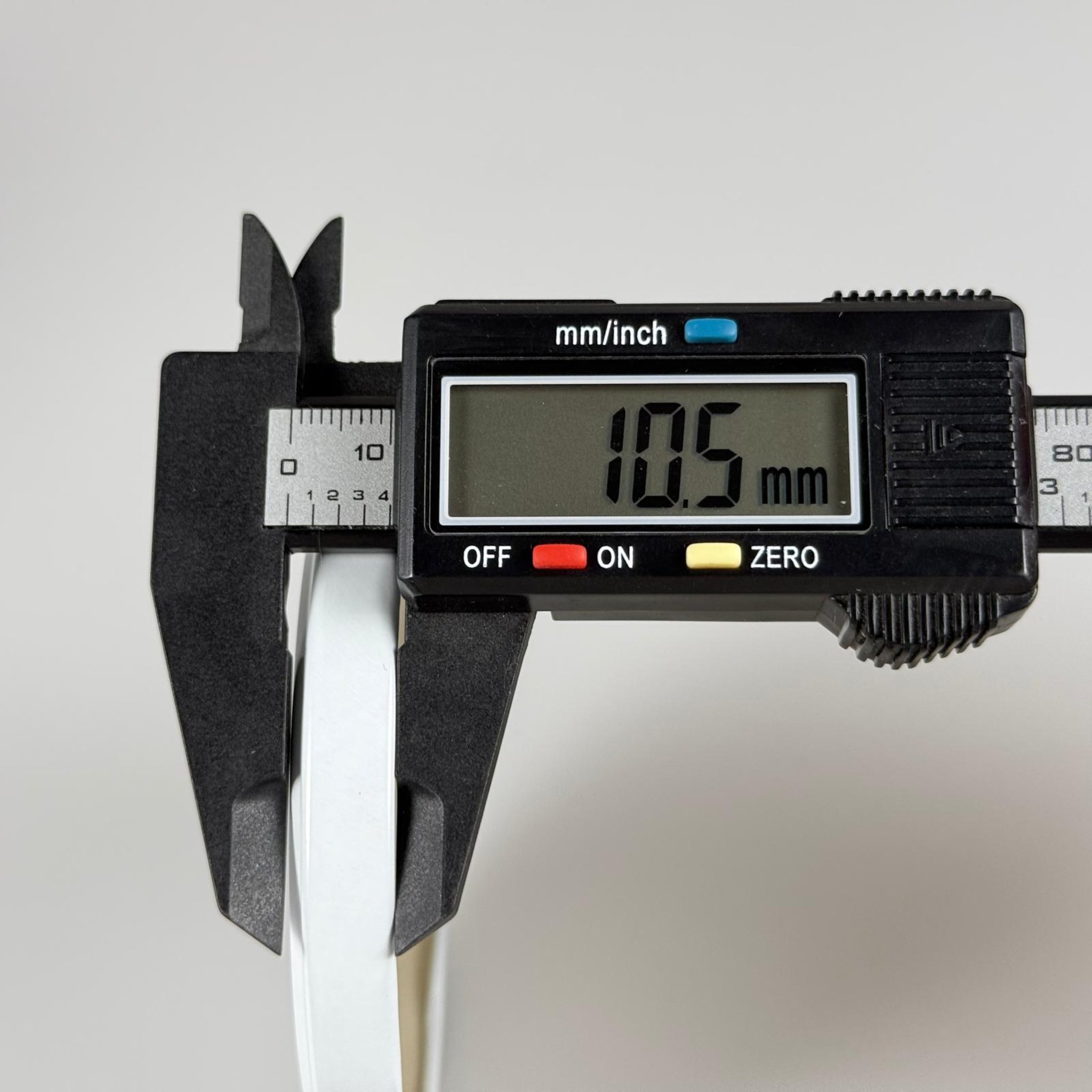 82 MM TWİST-OFF BEYAZ METAL KAPAK (UYGUN FİYATLI KONSERVE KAPAĞI) - KAMPANYALI KAVANOZ KAPAĞI - STANDART BOY KAPAK