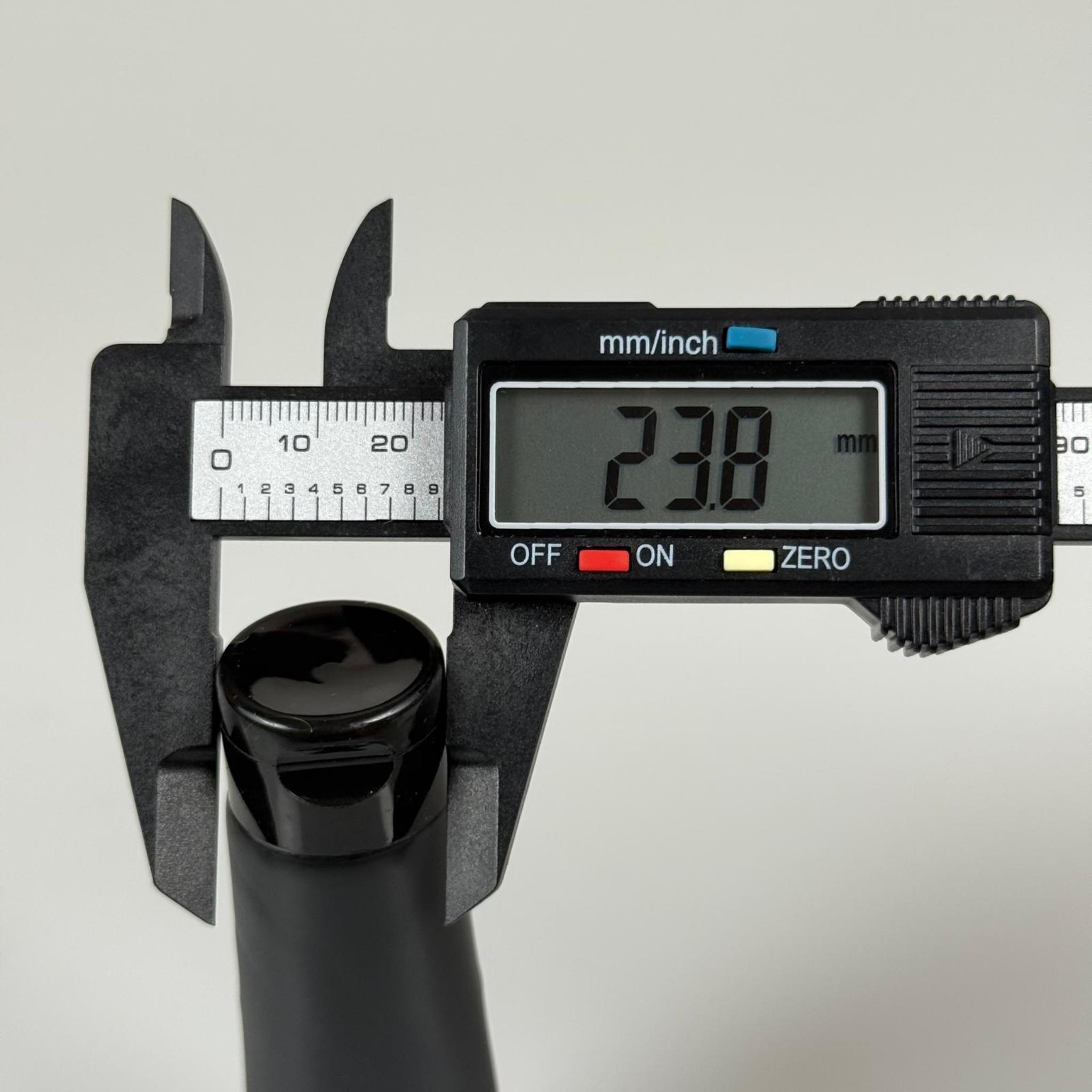 KOZMETİK İÇİN SİYAH BOŞ KREM TÜPÜ FLİPTOP KAPAKLI - 30 ML - MERHEM TÜPÜ - PLASTİK MANÜEL DOLDURULABİLİR BOŞ TÜP - LİPGLOSS TÜP - DUDAK PARLATICISI TÜPÜ - BAL DOLUMU İÇİN PLASTİK TÜP