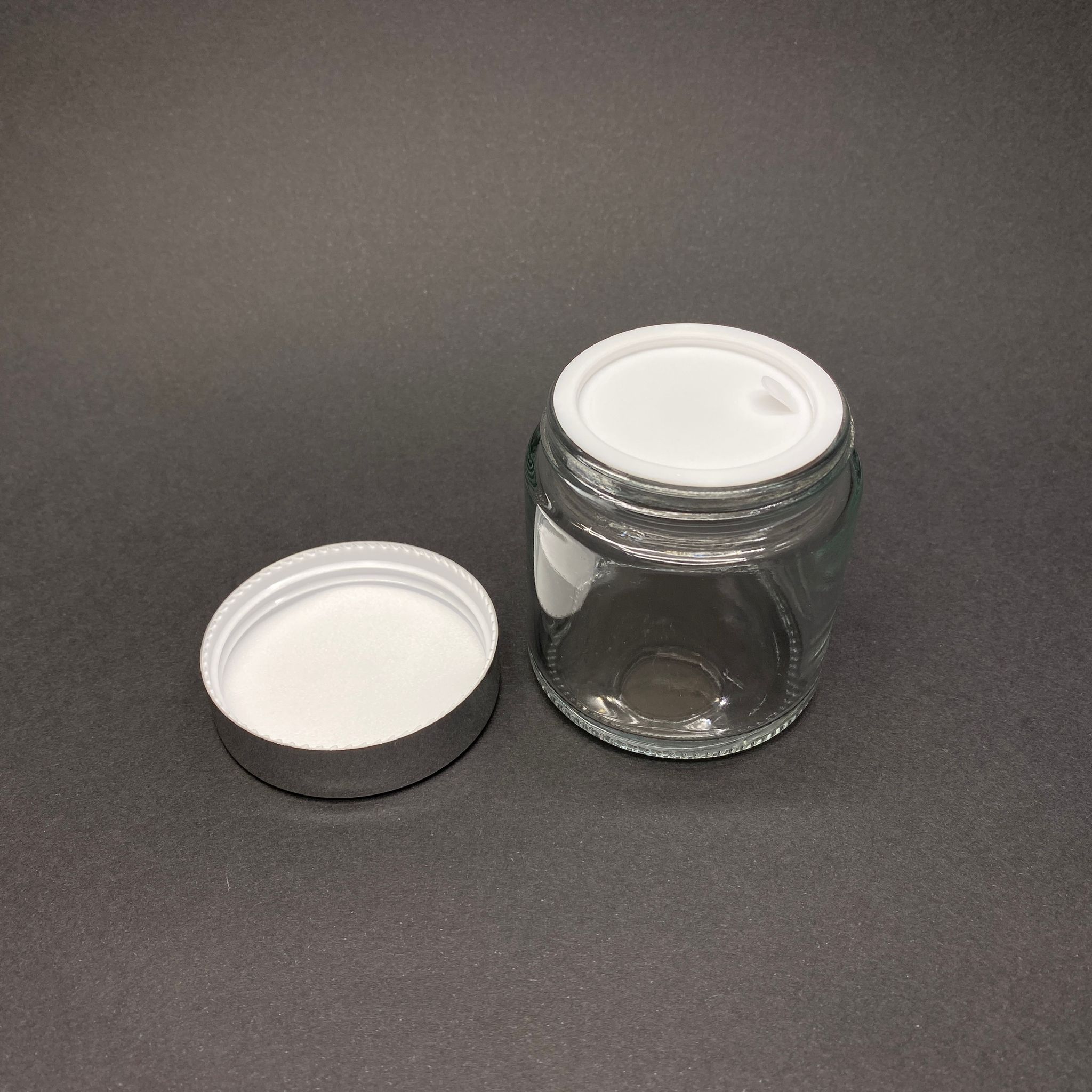 100 CC CAM ŞEFFAF KREM KAVANOZU - GÜMÜŞ AYNALI KAPAKLI İÇ CONTALI - 100 ML ŞEFFAF CAM KAVANOZ - KOZMETİK KAVANOZ
