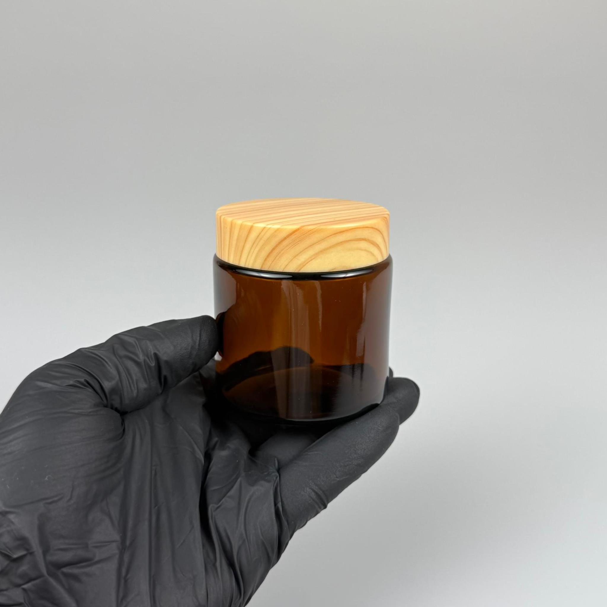 100 CC CAM AMBER KREM KAVANOZU - AHŞAP DESENLİ PLASTİK KAPAKLI İÇ CONTALI - 100 ML KAHVERENGİ CAM KAVANOZ  - KOZMETİK KAVANOZ