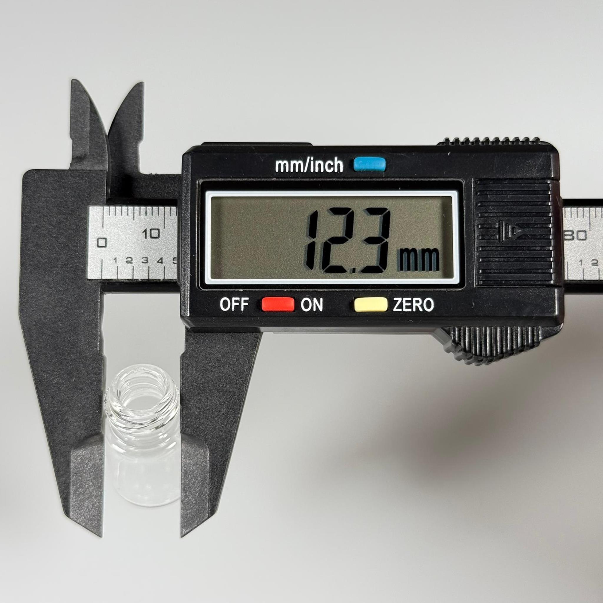 2 CC ŞEFFAF CAM ŞİŞE - 14 MM VİDALI AĞIZ - KAPAKSIZ 2 ML CAM ŞİŞE