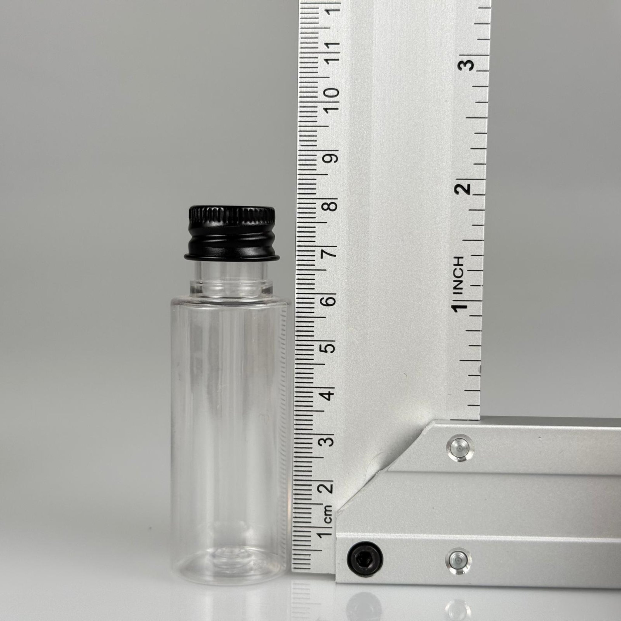 30 CC ŞEFFAF SİLİNDİR UZUN MODEL PET ŞİŞE + KÖPÜK CONTALI SİYAH ALÜMİNYUM METAL KAPAKLI TAKIM - 30 ML PLASTİK ŞİŞE