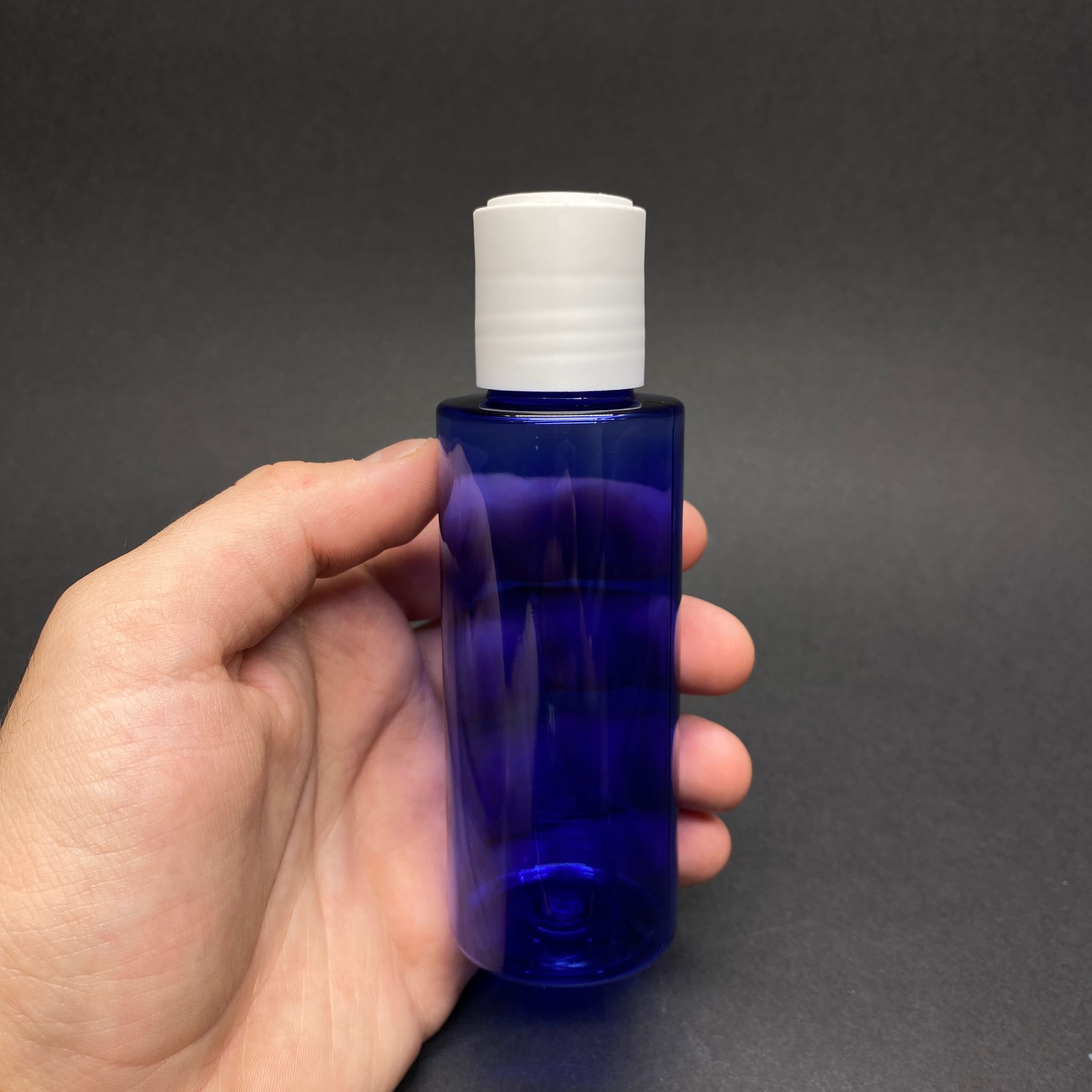 100 CC MAVİ KÜT BOYUNLU PET ŞAMPUAN ŞİŞESİ - 100 ML BEYAZ DİSKTOP ŞAMPUAN KAPAKLI