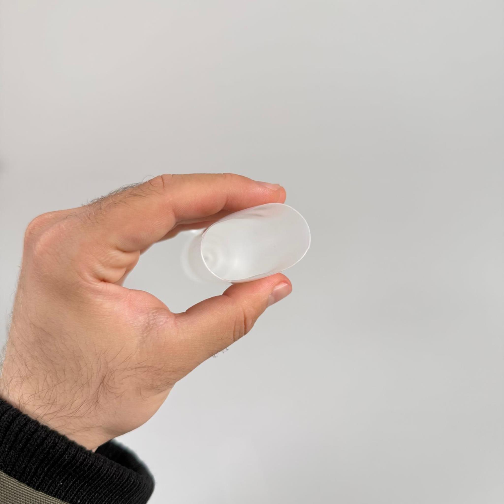 KOZMETİK İÇİN ŞEFFAF BOŞ KREM TÜPÜ KAPAKLI - 100 ML - MERHEM TÜPÜ - LİPGLOSS TÜP - DUDAK PARLATICISI TÜPÜ - BAL DOLUMU İÇİN PLASTİK TÜP  - AÇILIR KAPANIR FLİPTOP KAPAKLI - ALTI AÇIK ELLE KAPANMAZ ISITICI GEREKİR