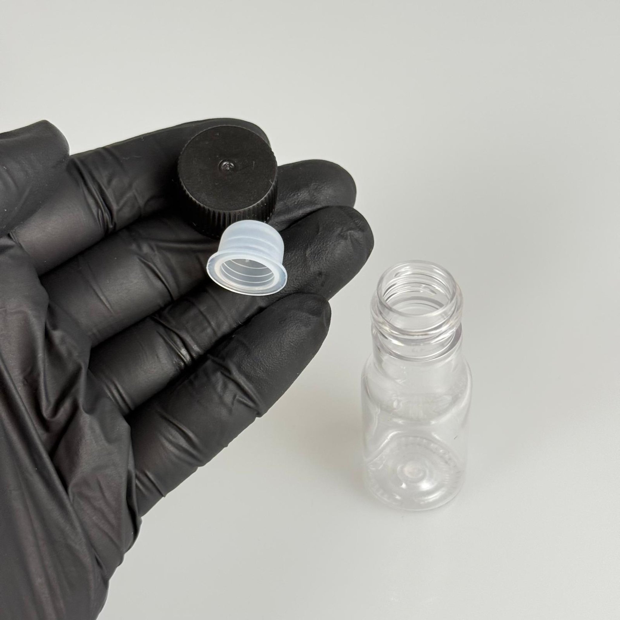 10 ML BOĞAZLI PET ŞİŞE + CONTALI SİYAH KAPAK + KÖR TIPA TAKIM - 10 CC SIZDIRMAZ BOŞ PLASTİK ŞİŞELER