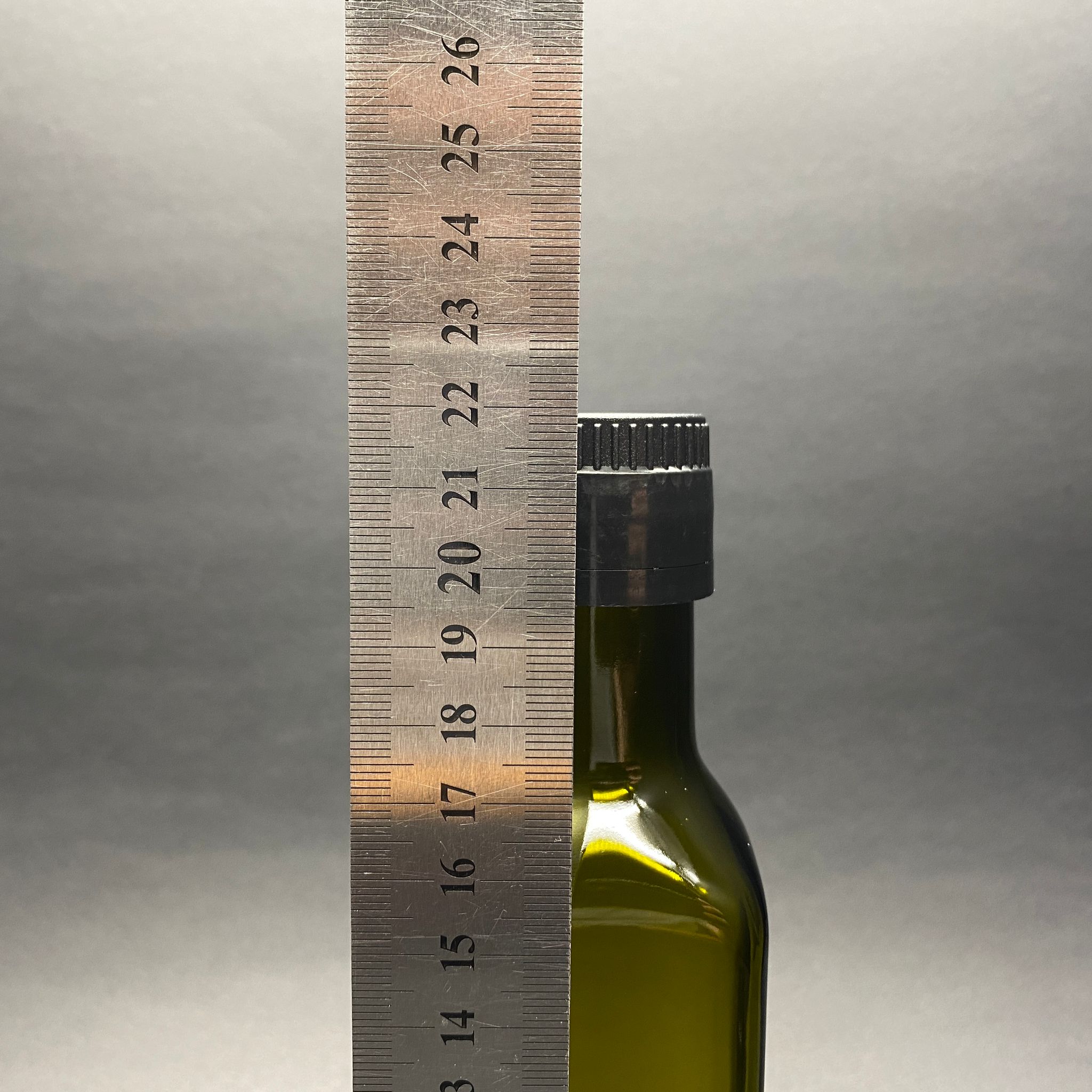 250 CC YEŞİL MARASKA CAM ŞİŞE - KİLİTLİ SİYAH AKITICILI DROP - STOP KAPAKLI - 250 ML KÖŞELİ YAĞ ŞİŞESİ - SİRKE ŞİŞESİ - 0.25 LT MARASKA KÖŞELİ CAM ŞİŞE