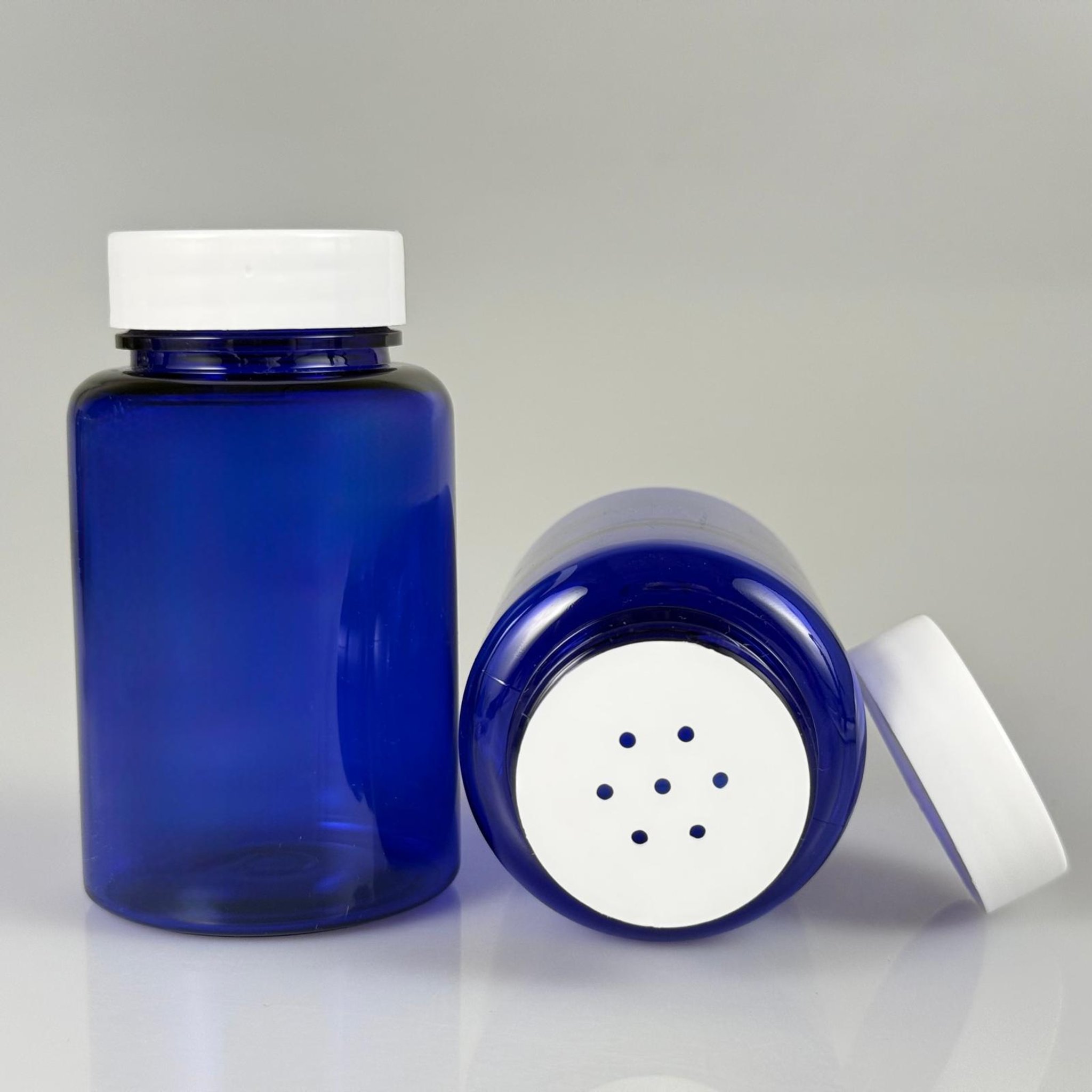 150 CC MAVİ PET PUDRA ŞİŞESİ + BEYAZ PLASTİK KAPAKLI + PUDRA TIPALI TAKIM - 150 ML PUDRA KUTUSU, EKO TUZLUK