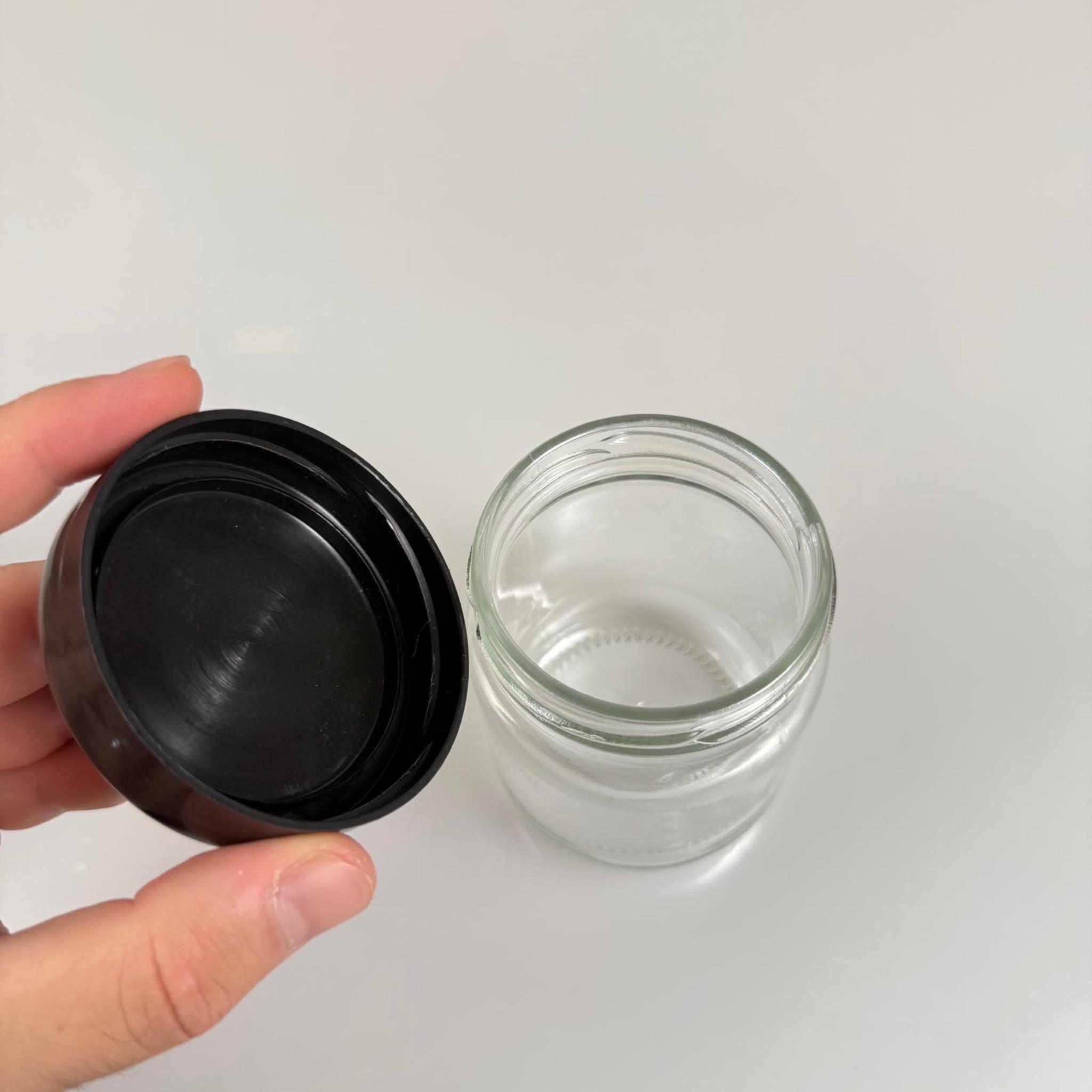 210 CC CAM KAVANOZ + SİYAH PLASTİK KAPAK - 210 ML PLASTİK KAPAKLI CAM KAVANOZ
