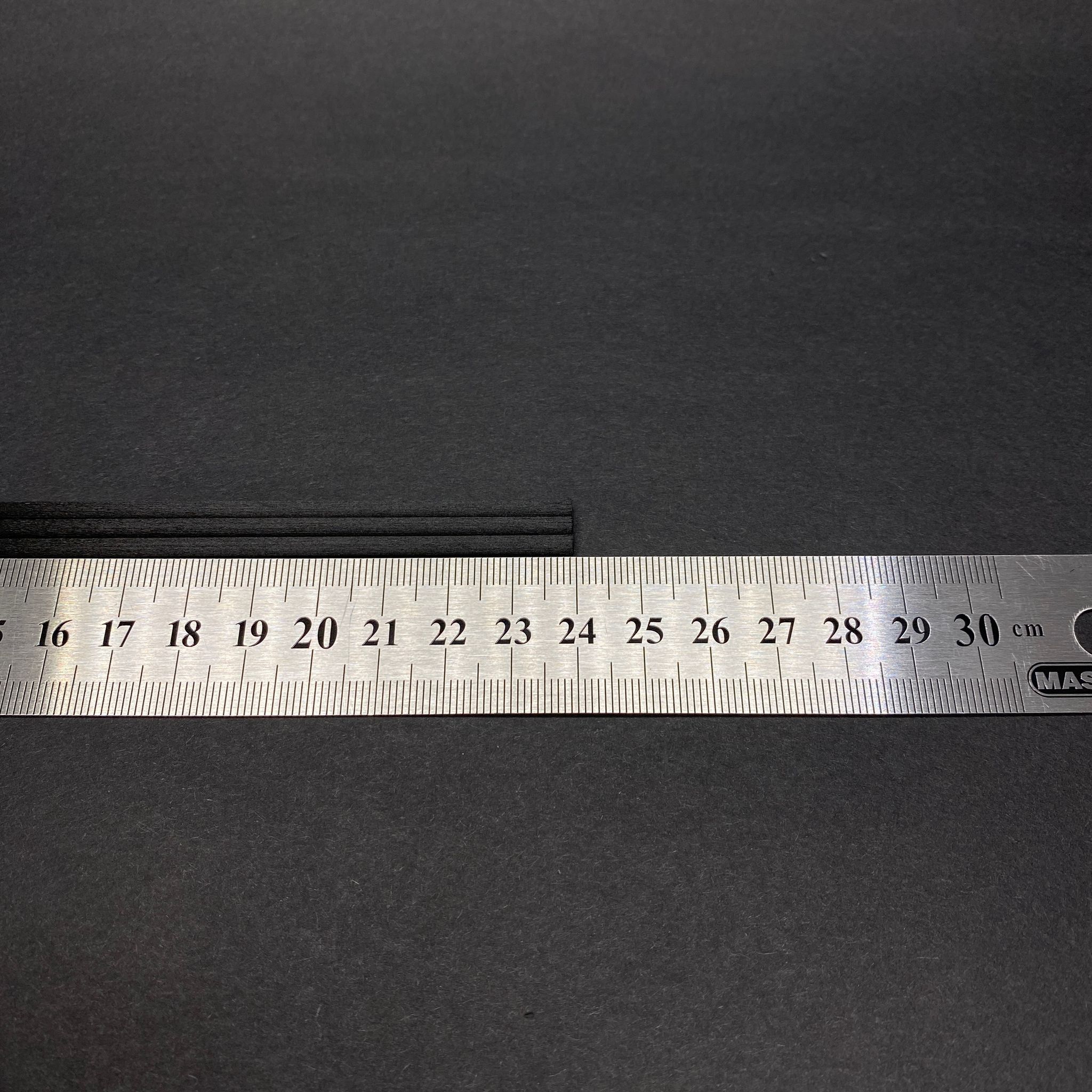 100 CC CAM BAMBU ODA KOKUSU ŞİŞESİ - 100 ML ÇUBUKLU BAMBU ODA KOKUSU ŞİŞESİ - DİFÜZÖR ŞİŞE- CAM ŞİŞE + BEYAZ PLASTİK KAPAK + PLASTİK TIPA + 3 ADET FİBER SİYAH BAMBU ÇUBUK