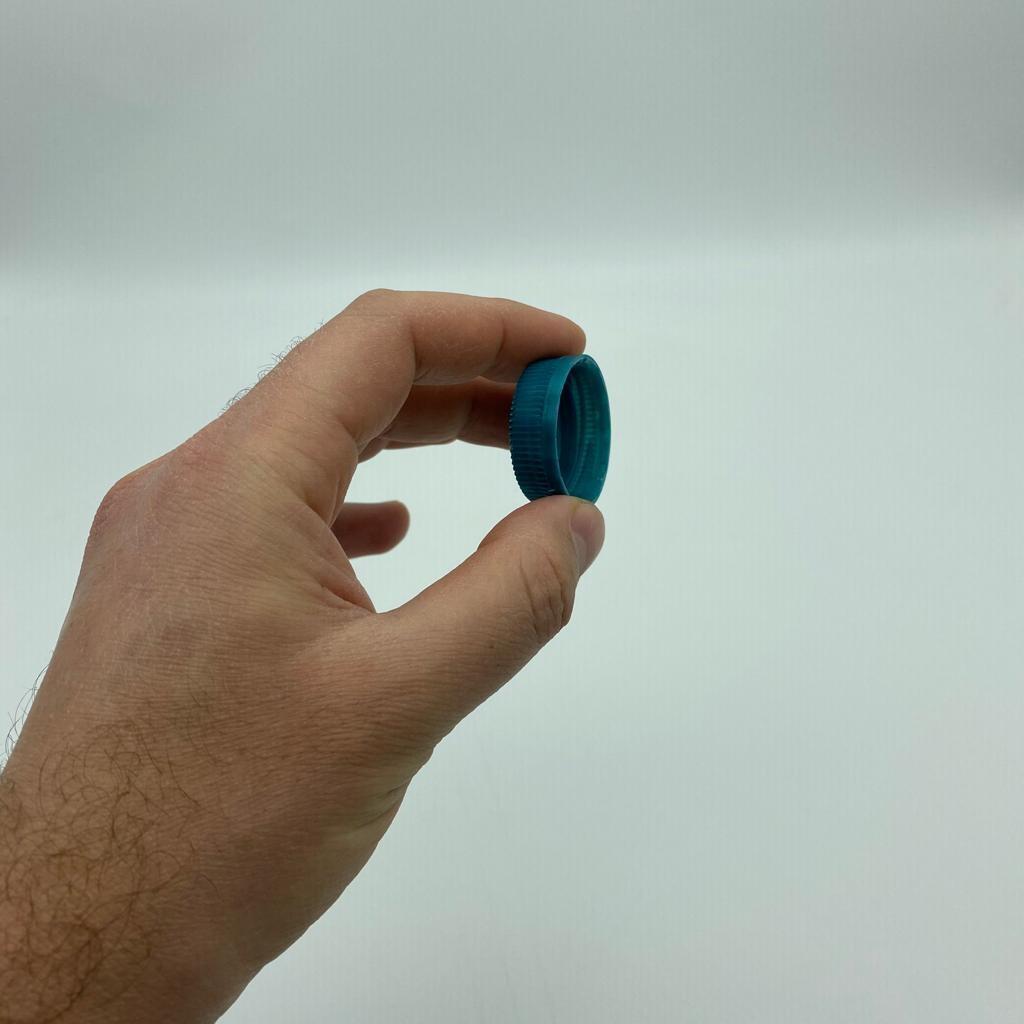 29 MM KİLİTLİ PLASTİK KAPAK YEŞİL - STANDART SU ŞİŞESİ KAPAĞI - ÖZKAYNAK SU ŞİŞESİ , ERİKLİ SU ŞİŞESİ, SIRMA SU ŞİŞE VS YARIM LT VE 1,5 LT UYAR