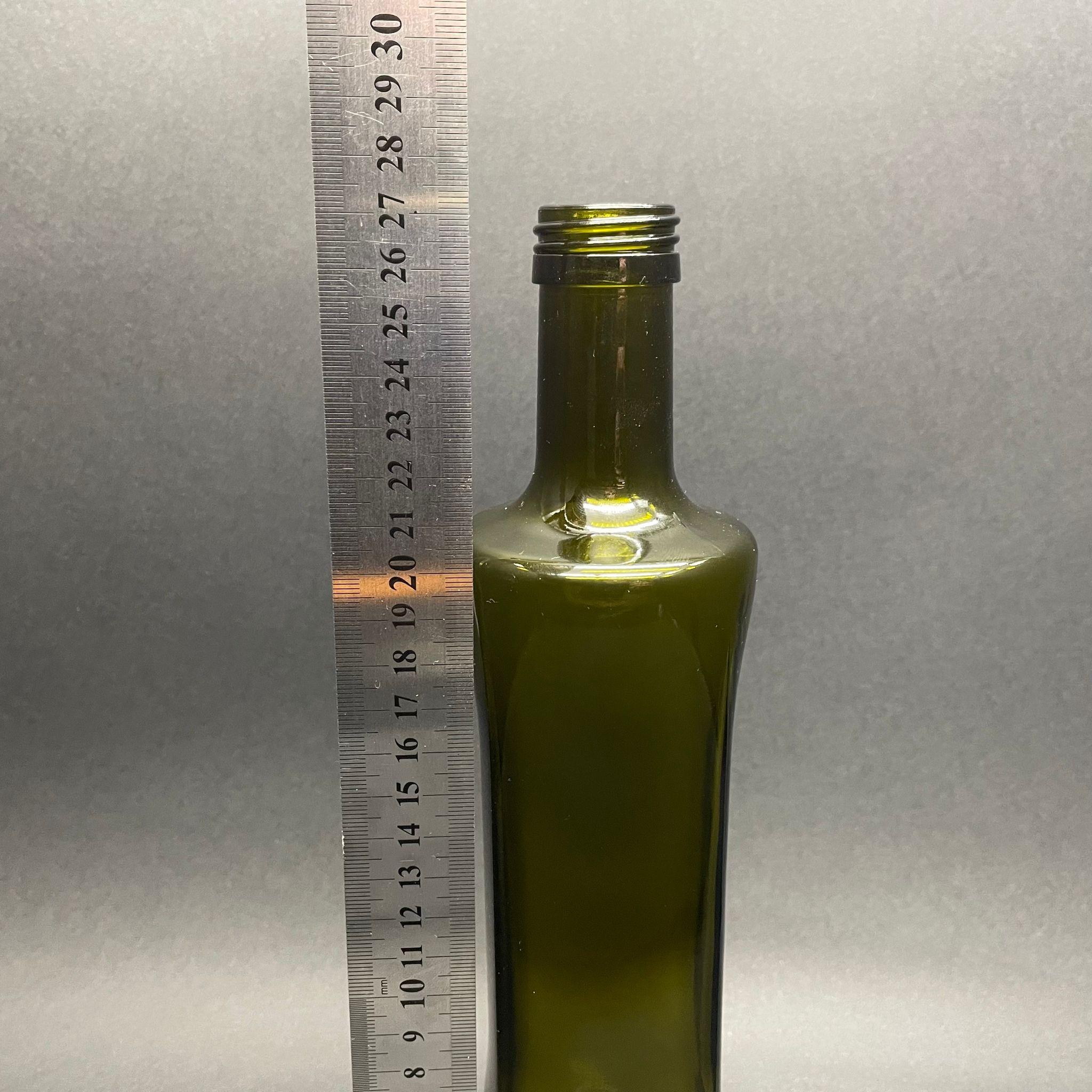 500 CC YEŞİL GEOLİVE CAM ŞİŞE KAPAKSIZ (31 AĞIZ) - 500 ML OVAL ŞİŞE - GEOLİVE ŞİŞE 500 ML - ZEYTİNYAĞ İÇİN RENKLİ CAM ŞİŞE - ŞİŞECAM ÜRÜN KODU: 127025