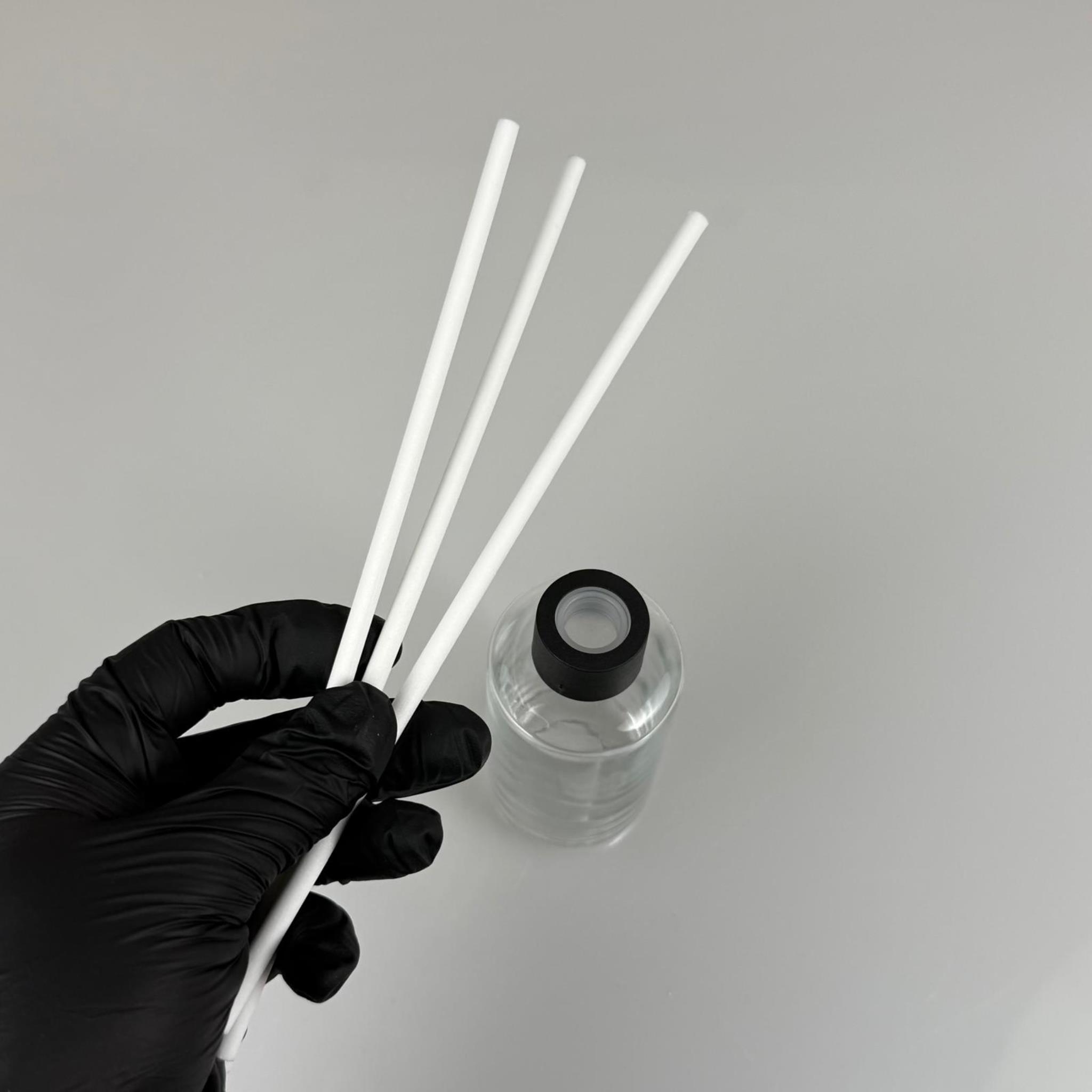 110 CC YUVARLAK UZUN SİLİNDİR MODEL CAM BAMBU ODA KOKUSU ŞİŞESİ - 110 ML ÇUBUKLU KÖŞELİ BAMBU ODA KOKUSU ŞİŞESİ - DİFÜZÖR ŞİŞE- CAM ŞİŞE + SİYAH KAPAK + TIPA + 3 ADET FİBER BEYAZ BAMBU ÇUBUK