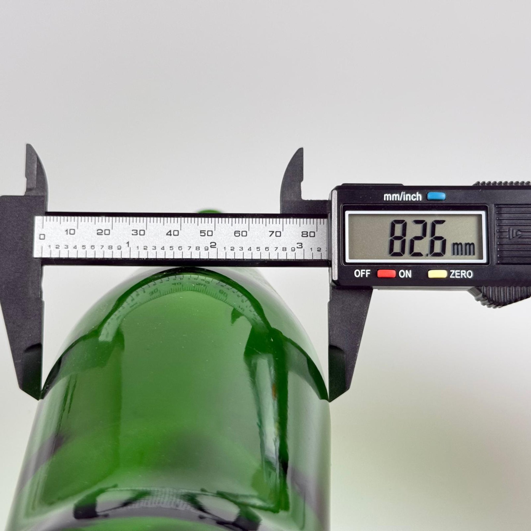 750 CC YEŞİL CAM ŞİŞE KAPAKSIZ (28 AĞIZ) - 750 ML CAM ŞİŞE