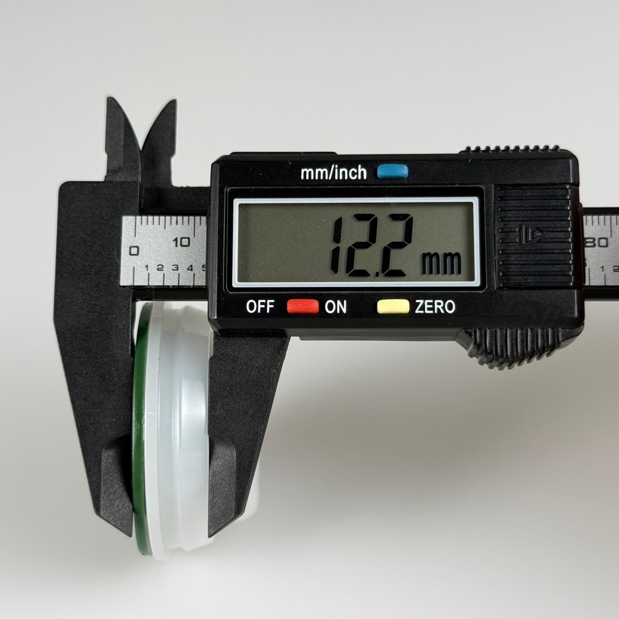 42 MM YEDEK YAĞ TENEKE KAPAĞI - Çakma Metal TENEKE Kapağı - TENEKE İÇİN KAPAK