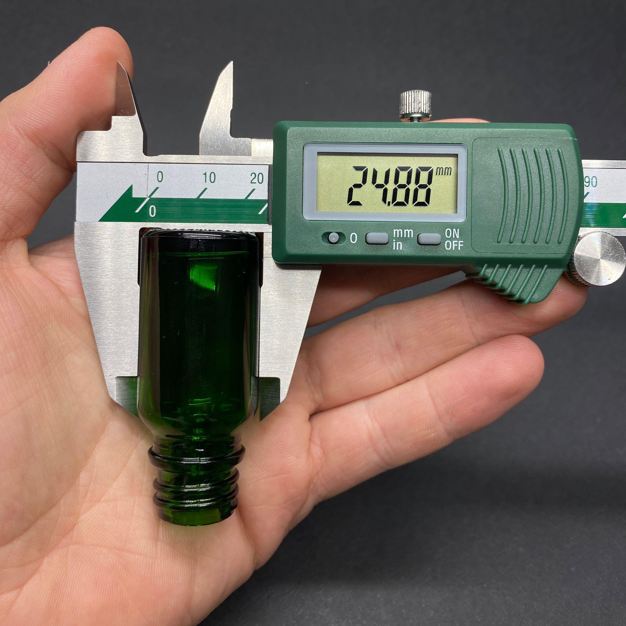 10 CC YEŞİL CAM DAMLALIKLI ŞİŞE - BEYAZ EMZİK - SİYAH PLASTİK KAPAK - 10 ML YEŞİL CAM DAMLALIKLI ŞİŞE