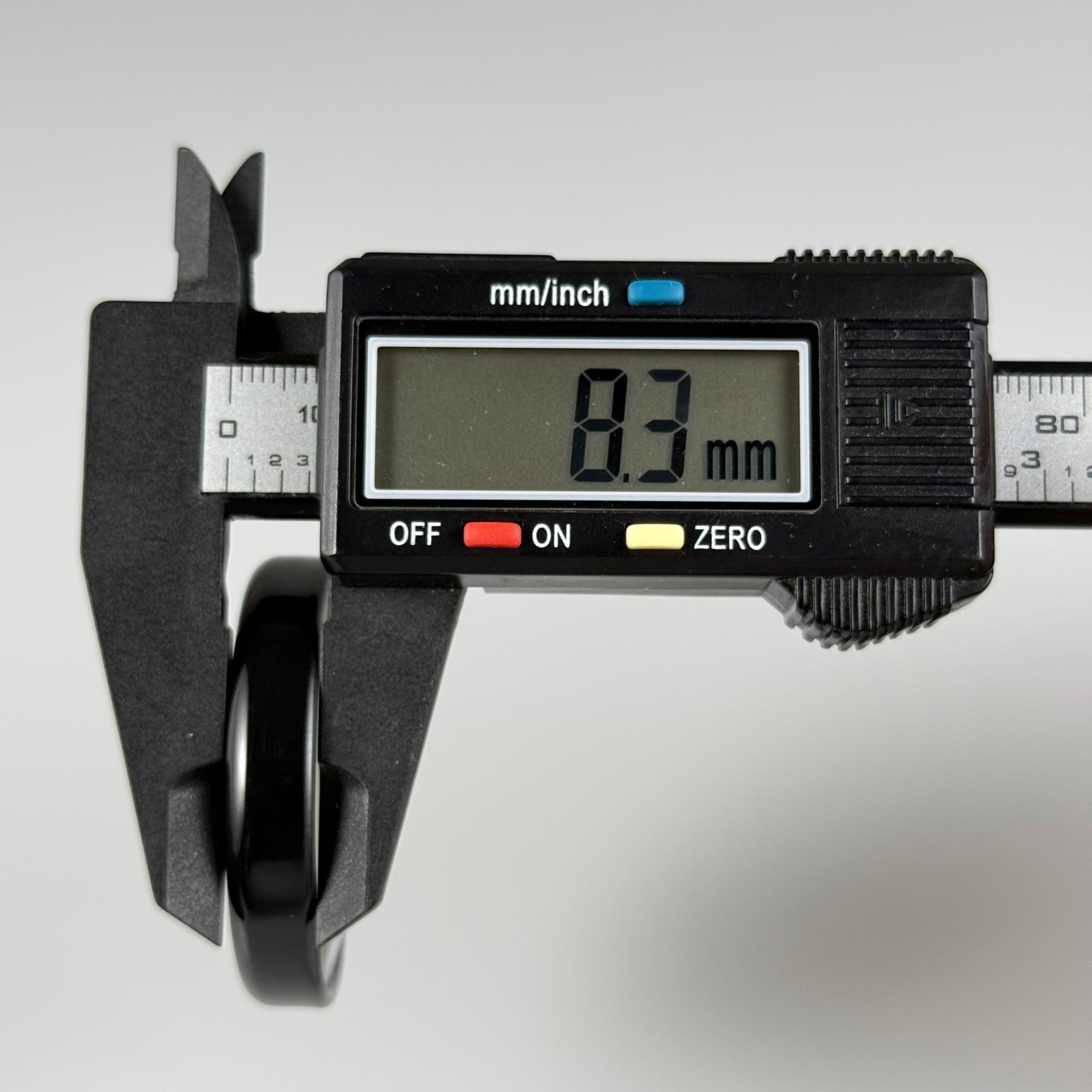 43 MM TWİST-OFF SİYAH METAL KAPAK