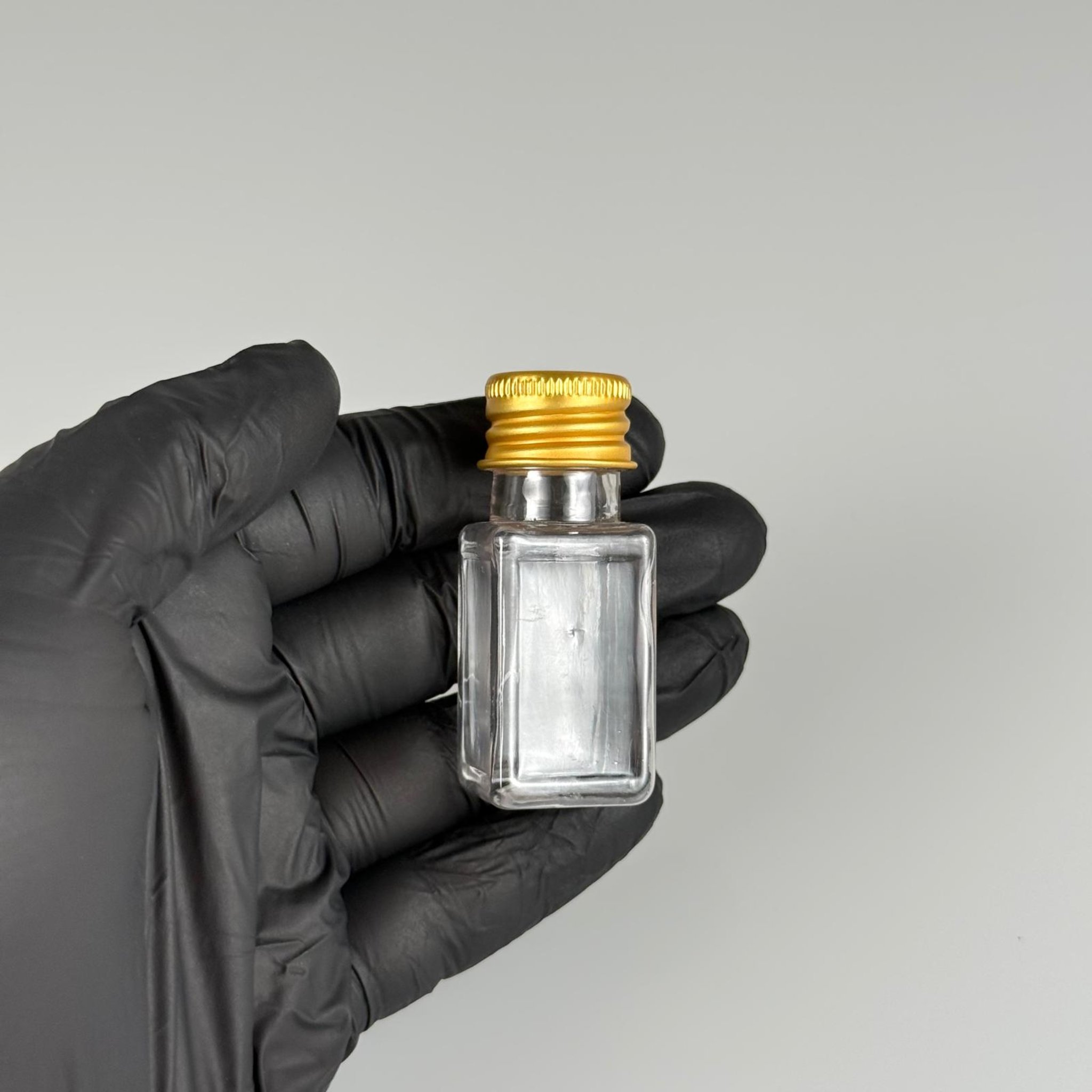 10 CC ŞEFFAF KARE PET SHOT ŞİŞE - KÖPÜK CONTALI GOLD ALÜMİNYUM METAL KAPAKLI TAKIM - 10 ML PLASTİK ŞİŞE