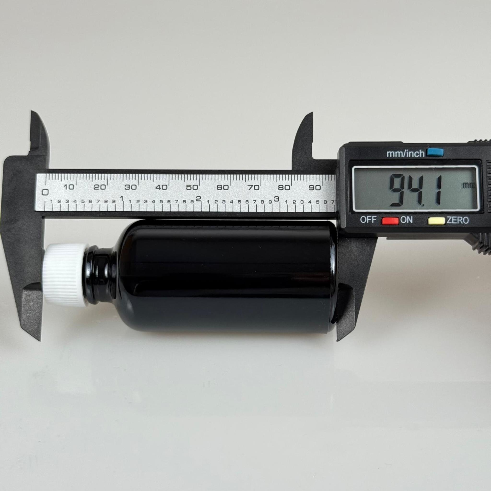 50 CC SİYAH CAM BAMBU ODA KOKUSU ŞİŞESİ - 50 ML ÇUBUKLU BAMBU ODA KOKUSU ŞİŞESİ - DİFÜZÖR ŞİŞE- CAM ŞİŞE + BEYAZ PLASTİK KAPAK + PLASTİK TIPA + 3 ADET FİBER SİYAH BAMBU ÇUBUK