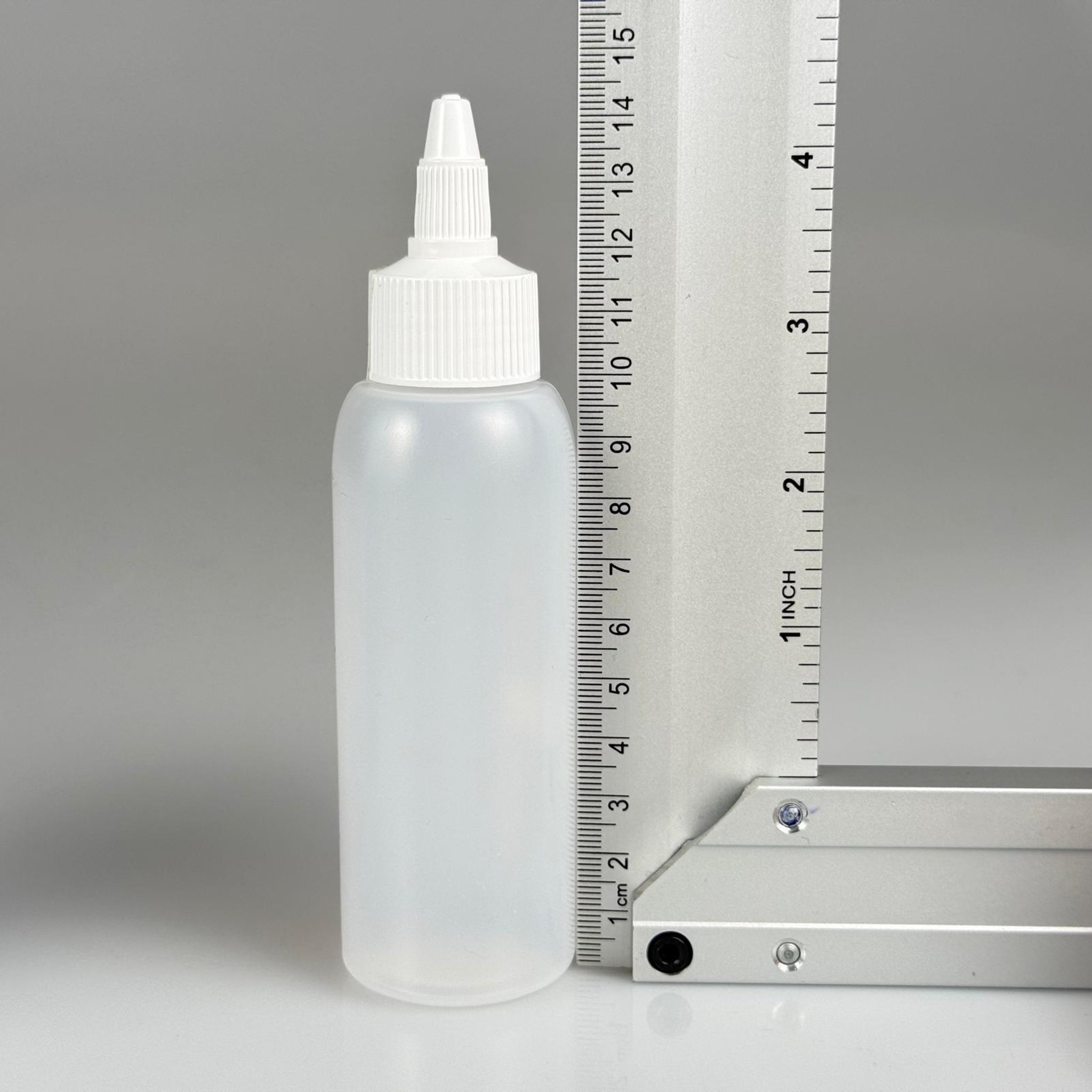 100 ML SIKILABİLİR YUMUŞAK PE POLİETİLEN PLASTİK ŞİŞE - BEYAZ TWİST SİVRİ KARTUŞ KAPAKLI - 100 cc sos, yağ, kartuş, mürekkep vb için boş şişeler