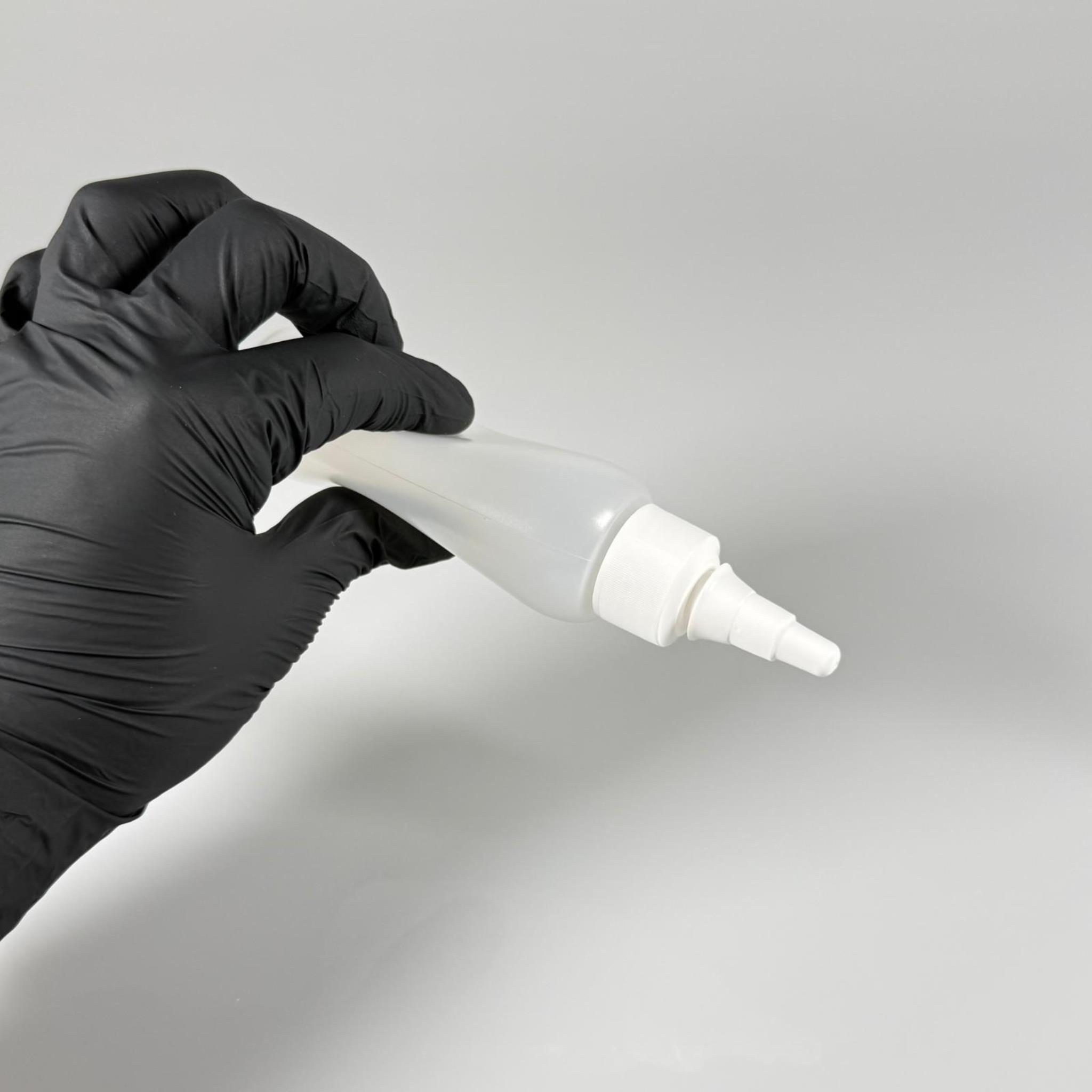 100 ML SIKILABİLİR YUMUŞAK PE PLASTİK ŞİŞE - BEYAZ ASANSÖR SİVRİ KARTUŞ KAPAKLI - 100 cc sos, yağ, kartuş, mürekkep vb için boş şişeler