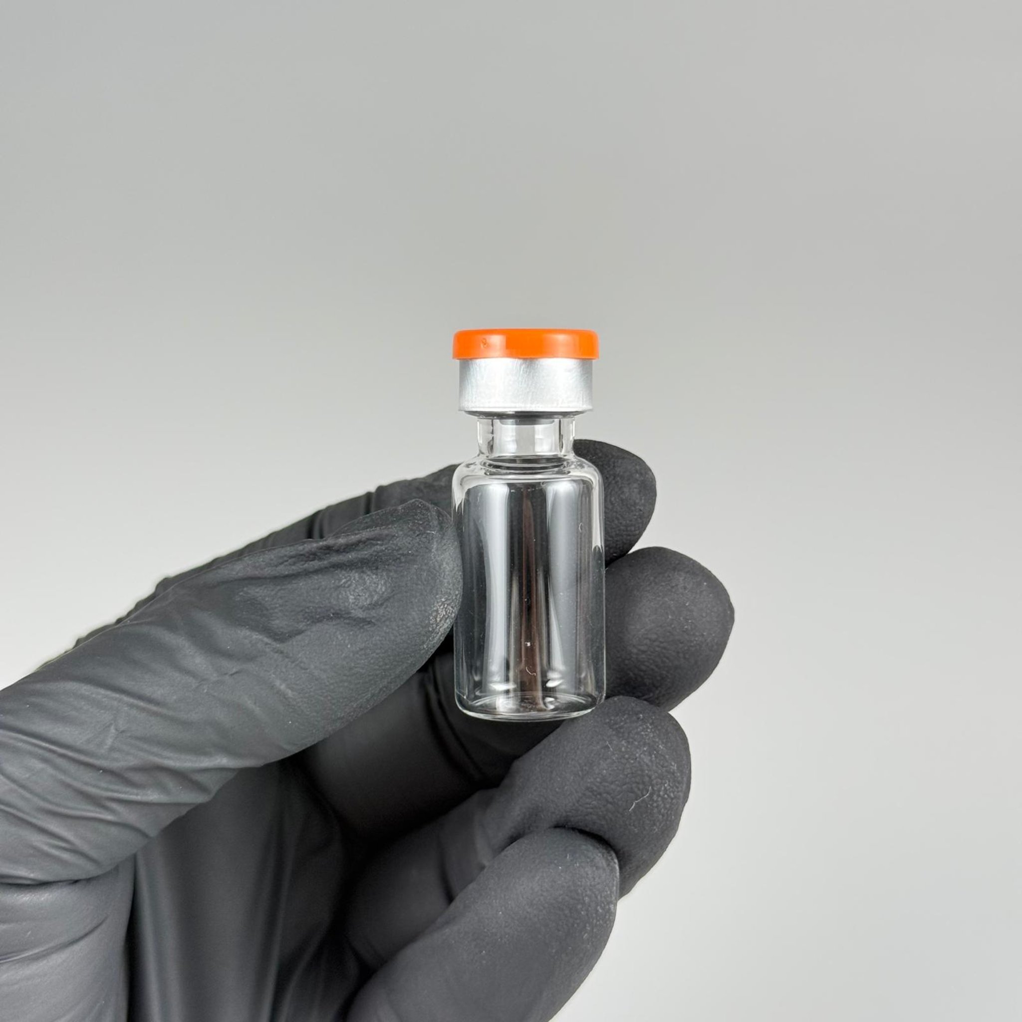 3 ML VİAL FLAKON ŞİŞE- 13 AĞIZ 3 CC ŞEFFAF CAM İLAÇ ŞİŞESİ + KAUÇUK BUTİL ENJEKTÖR TIPASI + TURUNCU FLAKON KAPAKLI TAKIM