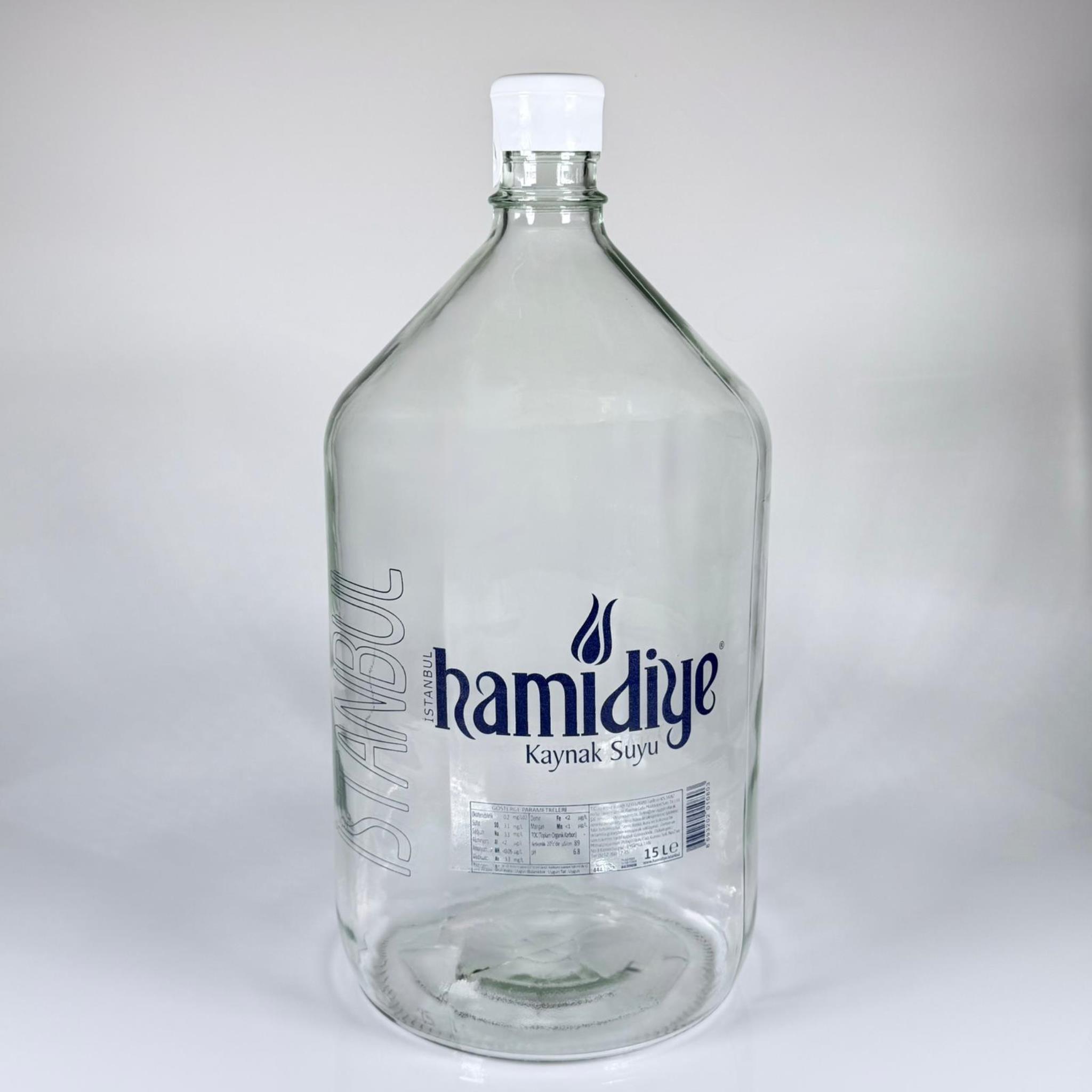 15 LİTRE PAŞABAHÇE CAM DAMACANA (ÜSTÜ YAZILI AMA KULLANILMAMIŞ 0 CAM DAMACANA) PLASTİK YIRTMAÇLI KAPAKLI - SEBİLE UYUMLU - KIRILMAYA DAYANIKLI KALIN CAMLI - ŞİŞECAM ÜRÜN KODU: 931799