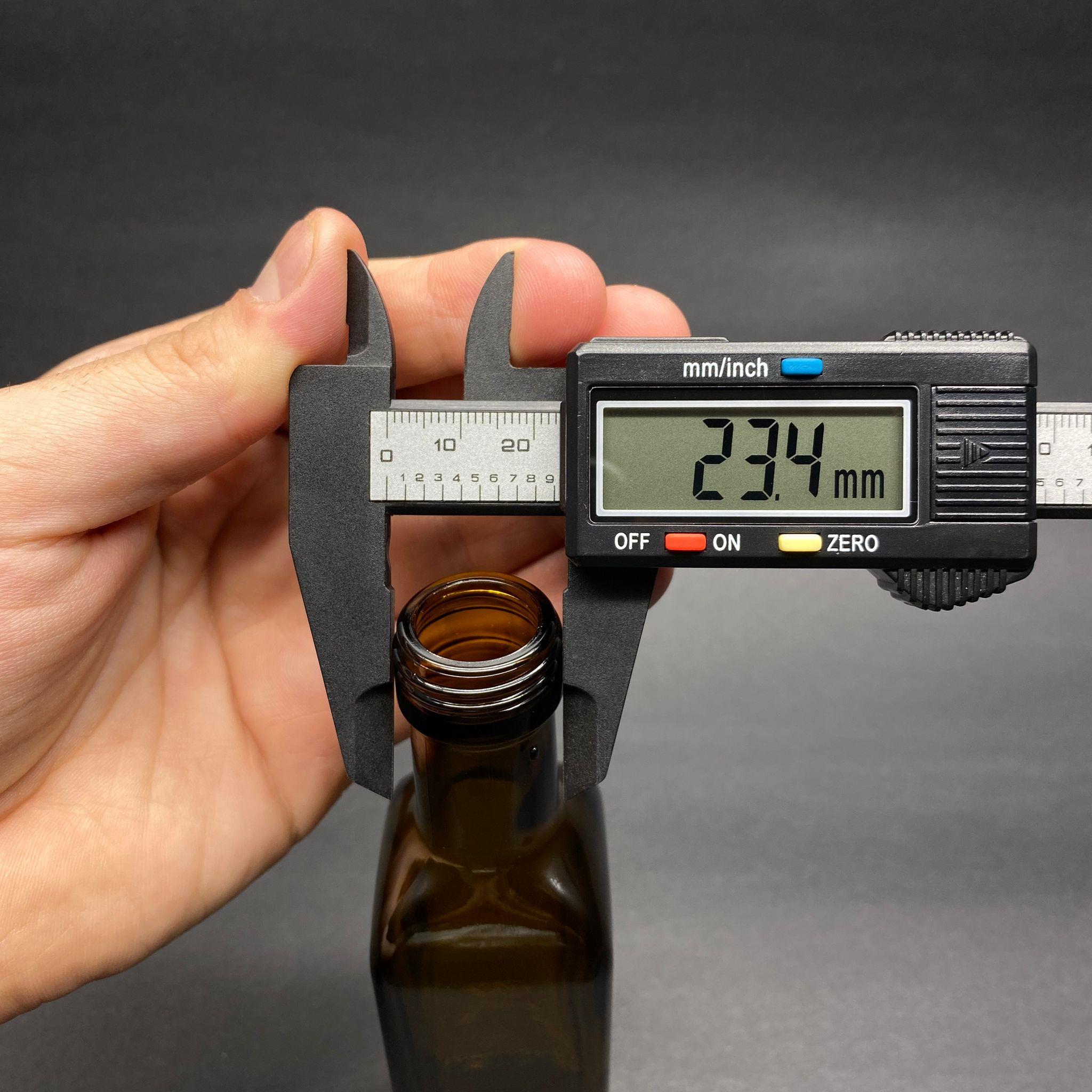100 CC YEŞİL MARASKA CAM ŞİŞE KAPAKSIZ (24 AĞIZ) - 100 ML KÖŞELİ YEŞİL CAM ŞİŞE