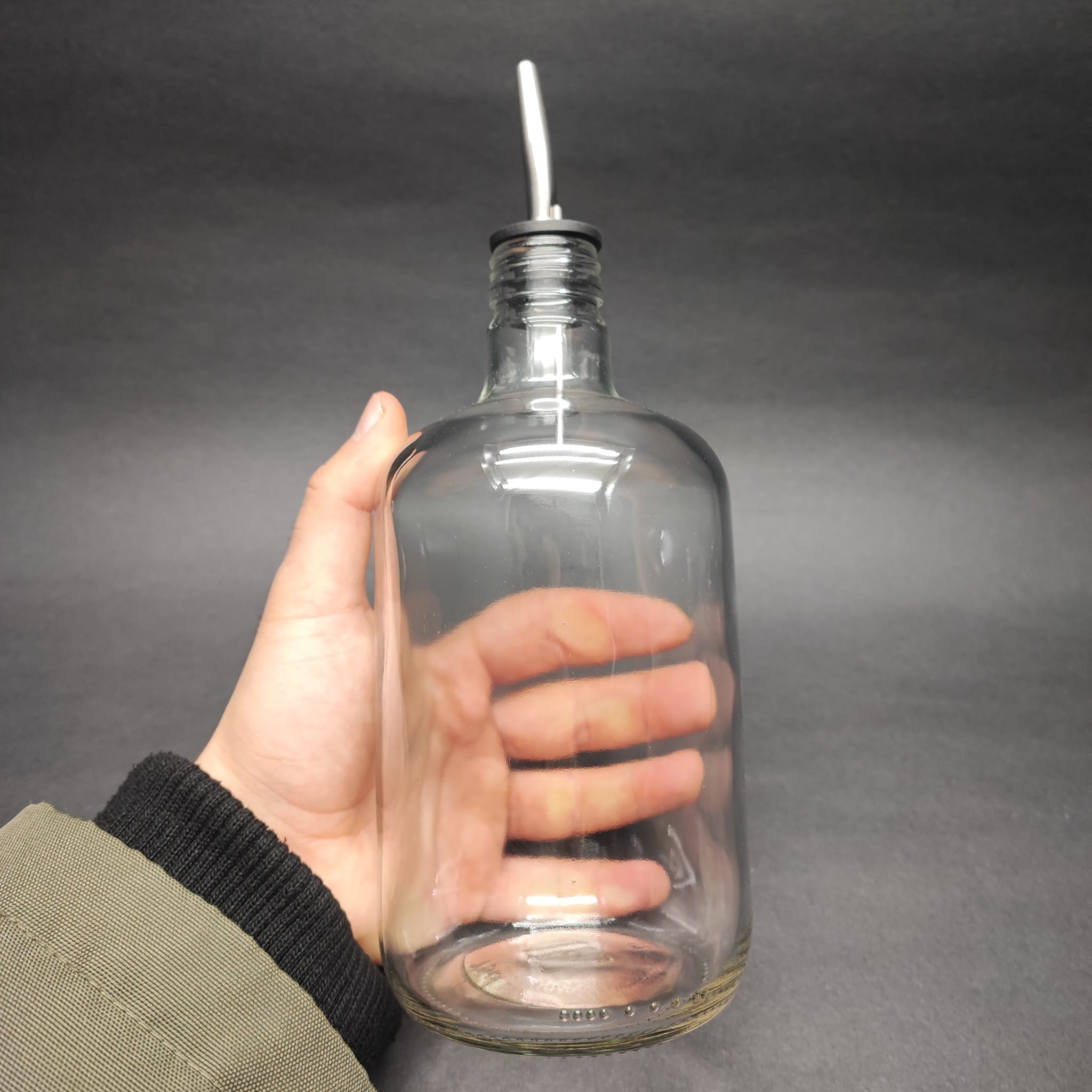 750 CC GORDO CAM ŞİŞE - ÇELİK AKITICI YAĞLIK TIPALI - 750 ML GORDO TOMBUL CAM ŞİŞE , zeytinyağ şişesi , sirke şişesi , nar ekşisi şişesi , yağ şişesi