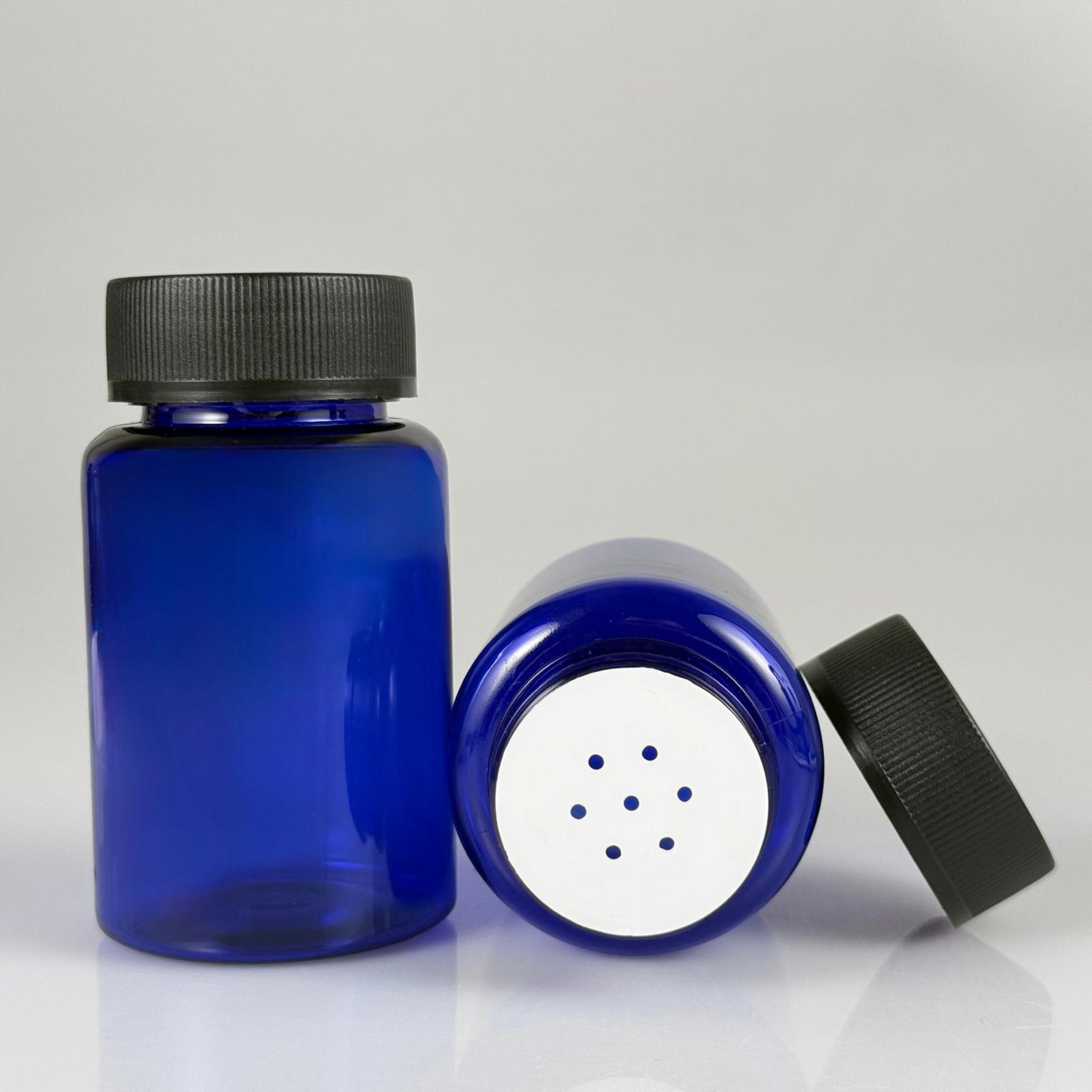 150 CC MAVİ PET PUDRA ŞİŞESİ + ÇOCUK KİLİTLİ SİYAH PLASTİK KAPKLI + PUDRA TIPALI TAKIM - 150 ML PUDRA KUTUSU, EKO TUZLUK