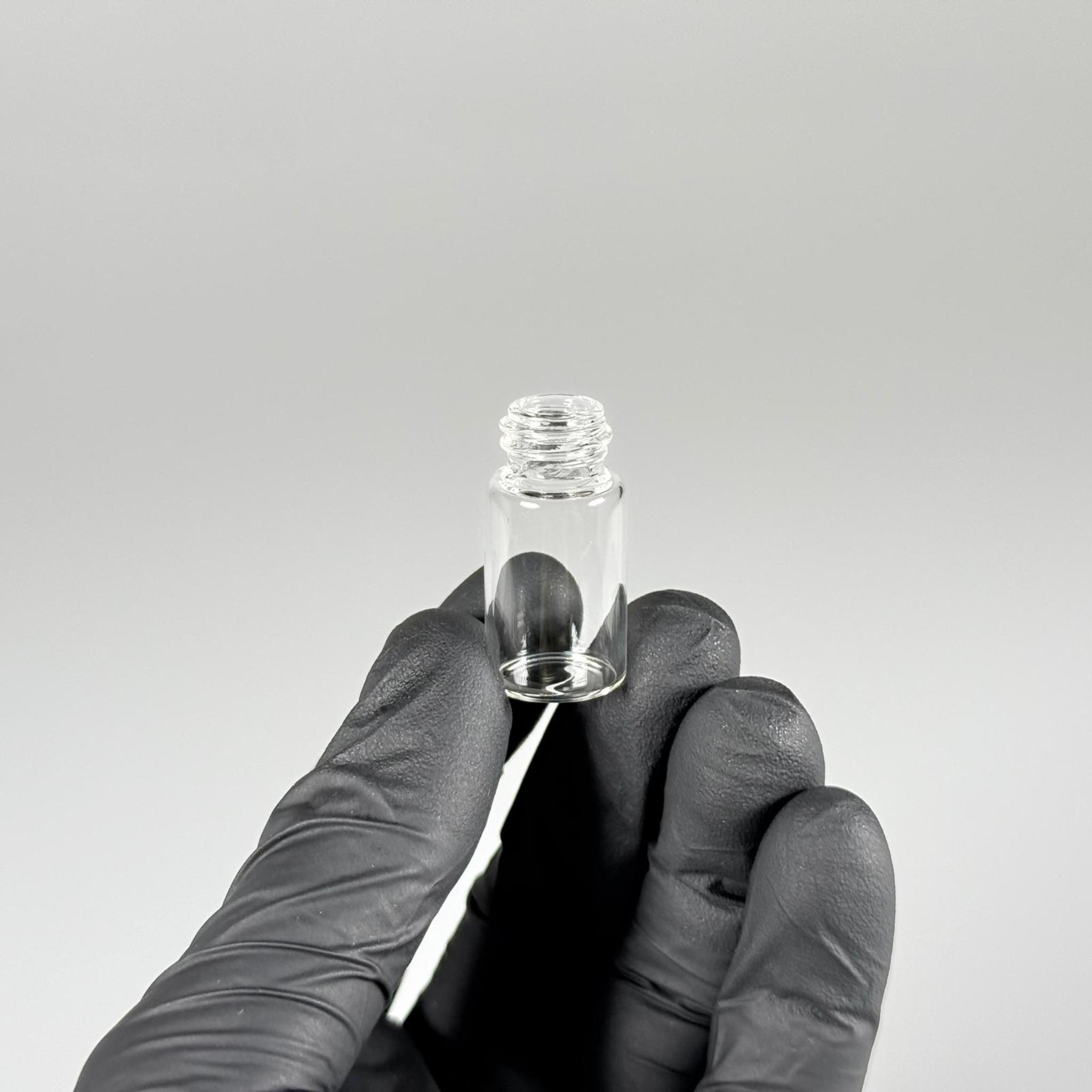 3 CC ŞEFFAF CAM ŞİŞE - 14 MM VİDALI AĞIZ - KAPAKSIZ 3 ML CAM ŞİŞE