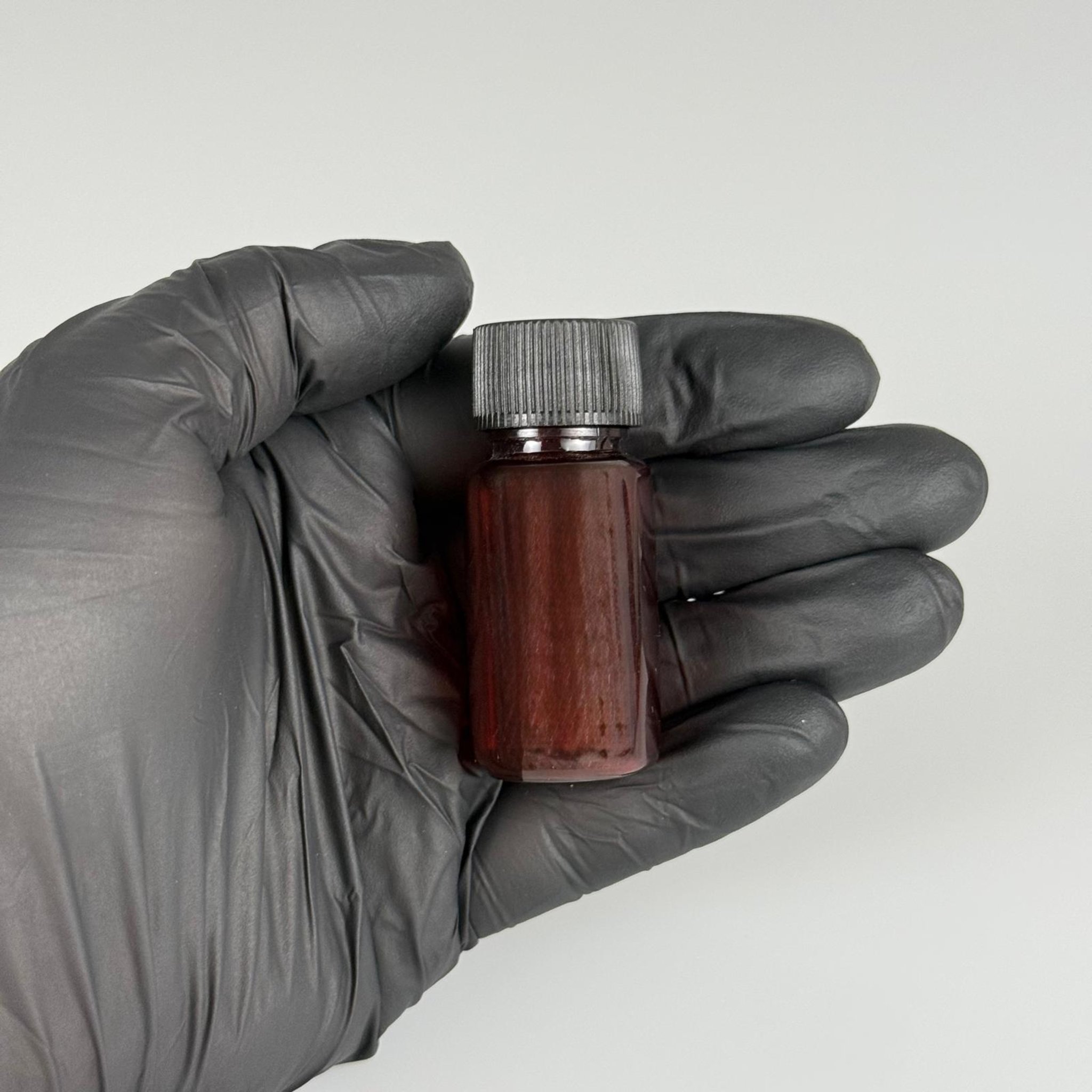10 CC İÇTEN DAMLALIKLI PLASTİK ŞİŞE -  10 ML AMBER PET ŞİŞE + CONTALI SİYAH KAPAK + KOLONYA TIPALI (DELEREK KULLANILIR) TAKIM