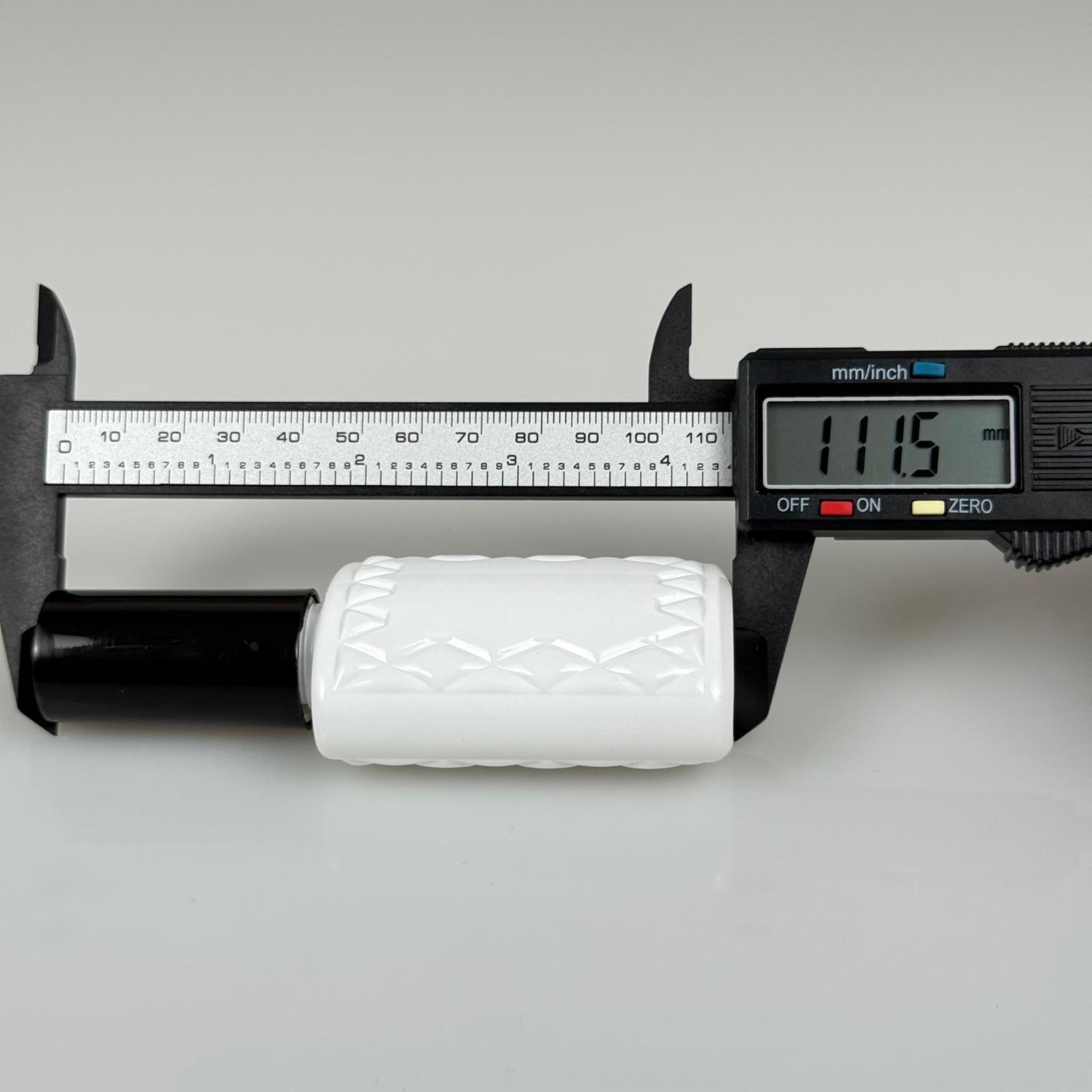50 CC BEYAZ PET KÖŞELİ PARFÜM ŞİŞESİ  - BEYAZ SPREYLİ - SİYAH KORUMA KAPAKLI - 50 ML PLASTİK PARFÜM - KOLONYA ŞİŞESİ