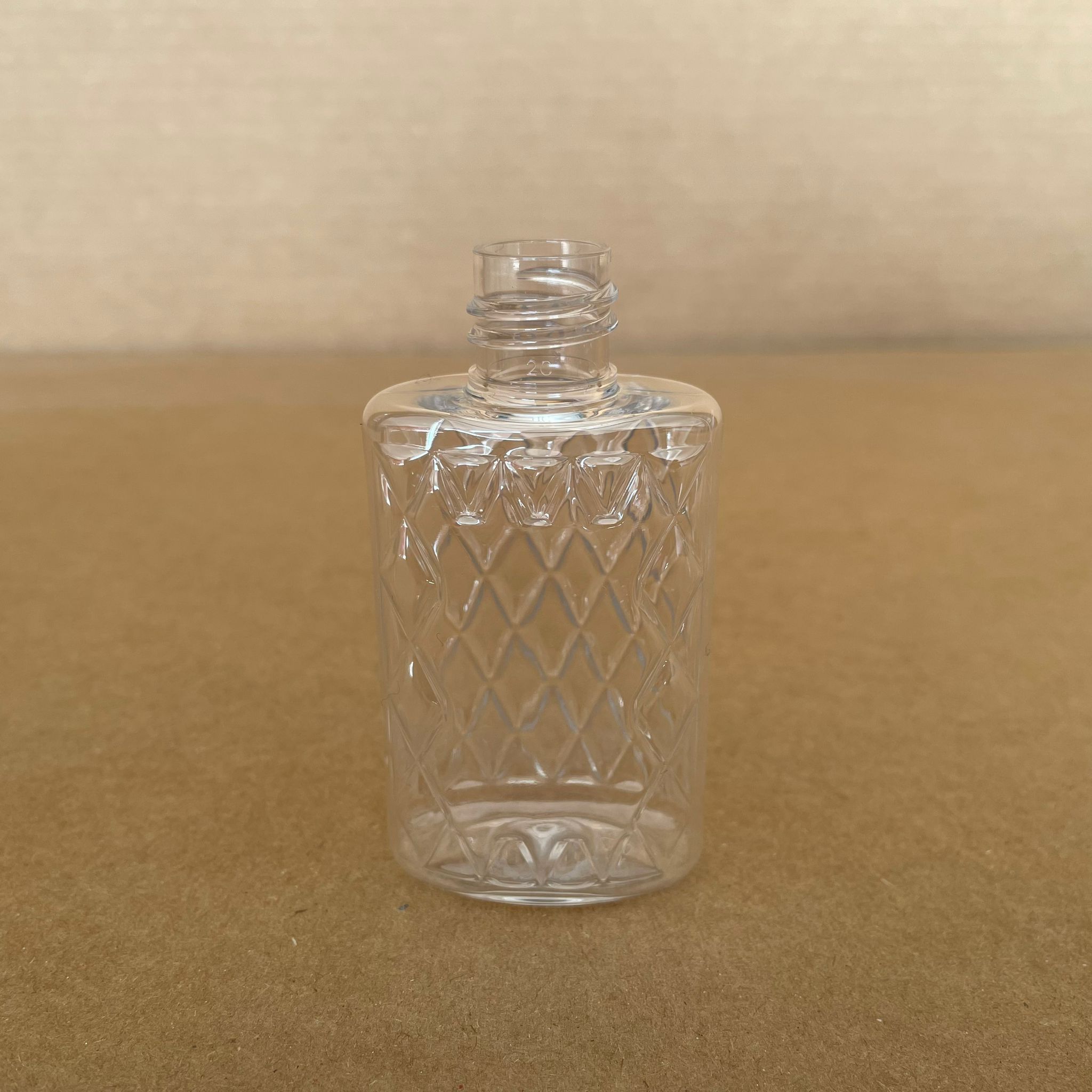 50 CC ŞEFFAF PET KÖŞELİ PARFÜM ŞİŞESİ  - 18 AĞIZ - 50 ML PLASTİK PARFÜM - KOLONYA ŞİŞESİ