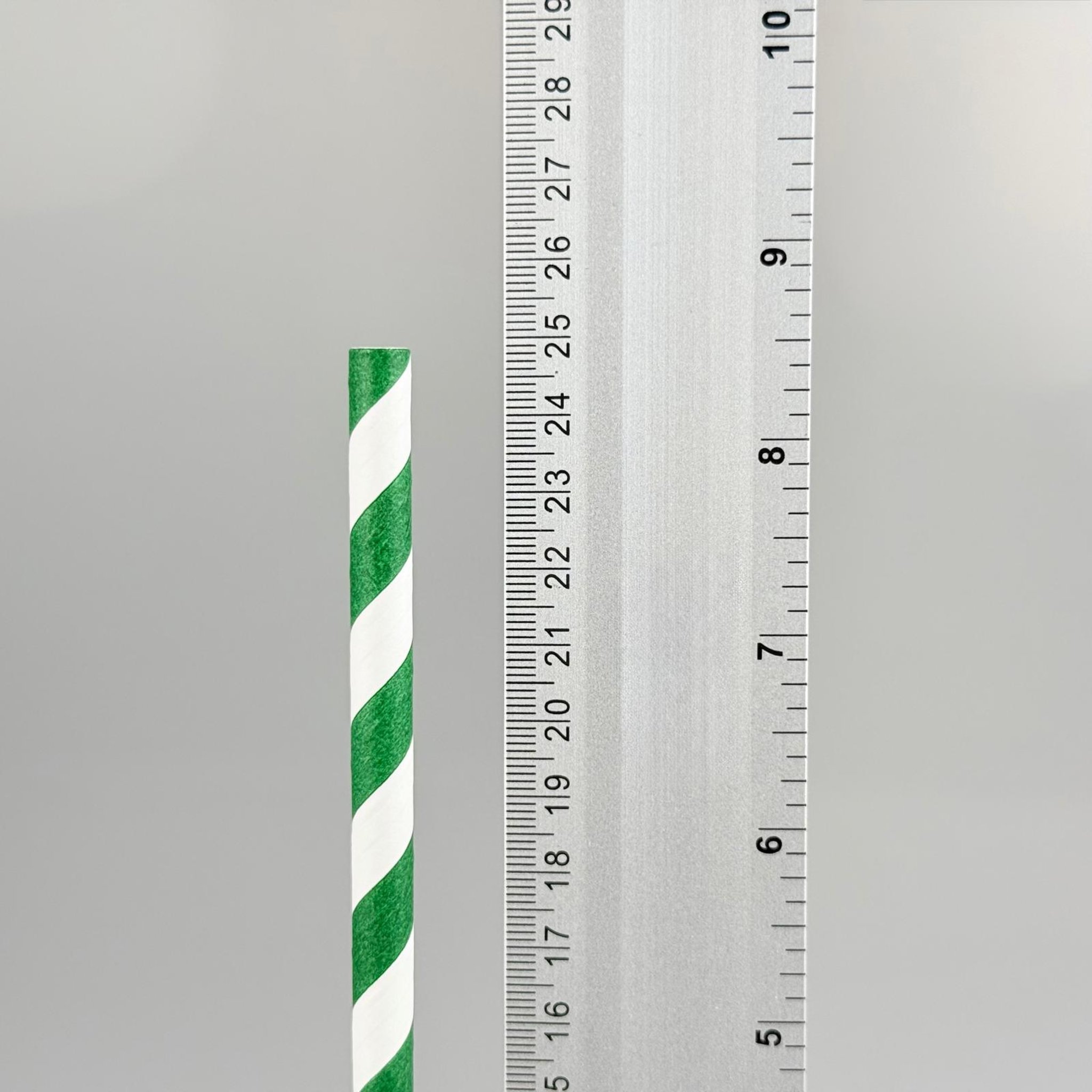 500 CC PİPETLİ CAM AYICIK BARDAK - YEŞİL KAPAKLI + FIRÇALI PASLANMAZ ÇELİK GÜMÜŞ PİPETLİ TAKIM - 500 ML AYICIK FİGÜRLÜ PİPETLİ CAM SU , SOĞUK KAHVE ,  MEYVE SUYU ,  MEŞRUBAT BARDAĞI VB - HEDİYELİK BARDAK