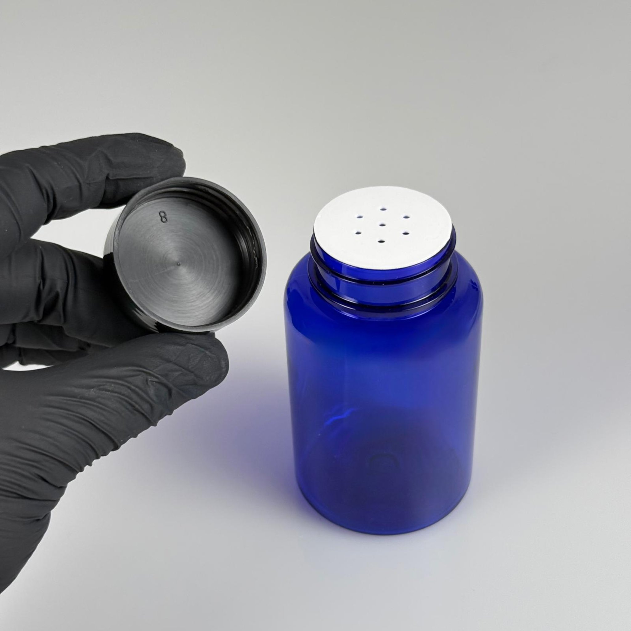 150 CC MAVİ PET PUDRA ŞİŞESİ + SİYAH PLASTİK KAPAKLI + PUDRA TIPALI TAKIM - 150 ML PUDRA KUTUSU, EKO TUZLUK