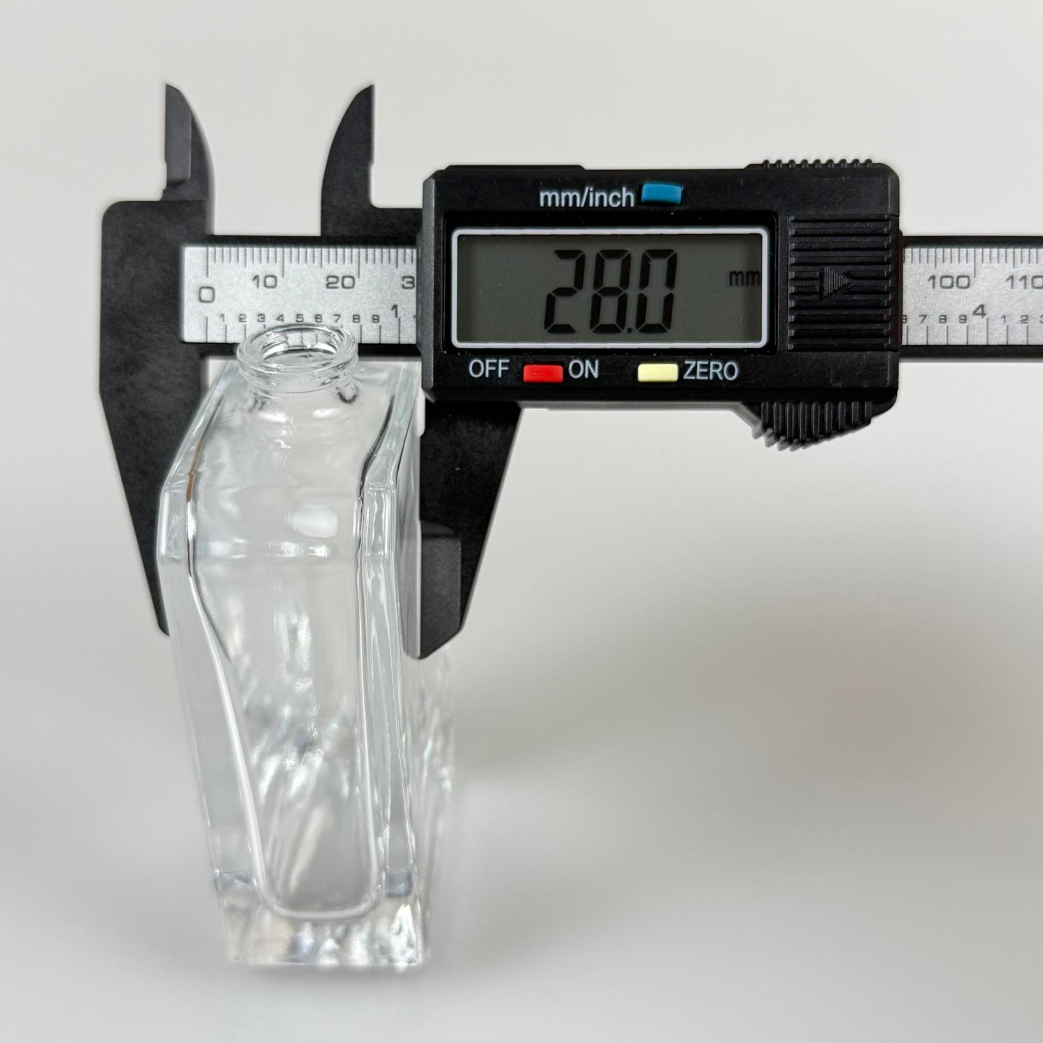 50 ML KÖŞELİ MODEL ANGEL PARFÜM ŞİŞESİ - KAPAKSIZ (AĞIZ 15 MM GEÇME KOLAY KAPAMA)