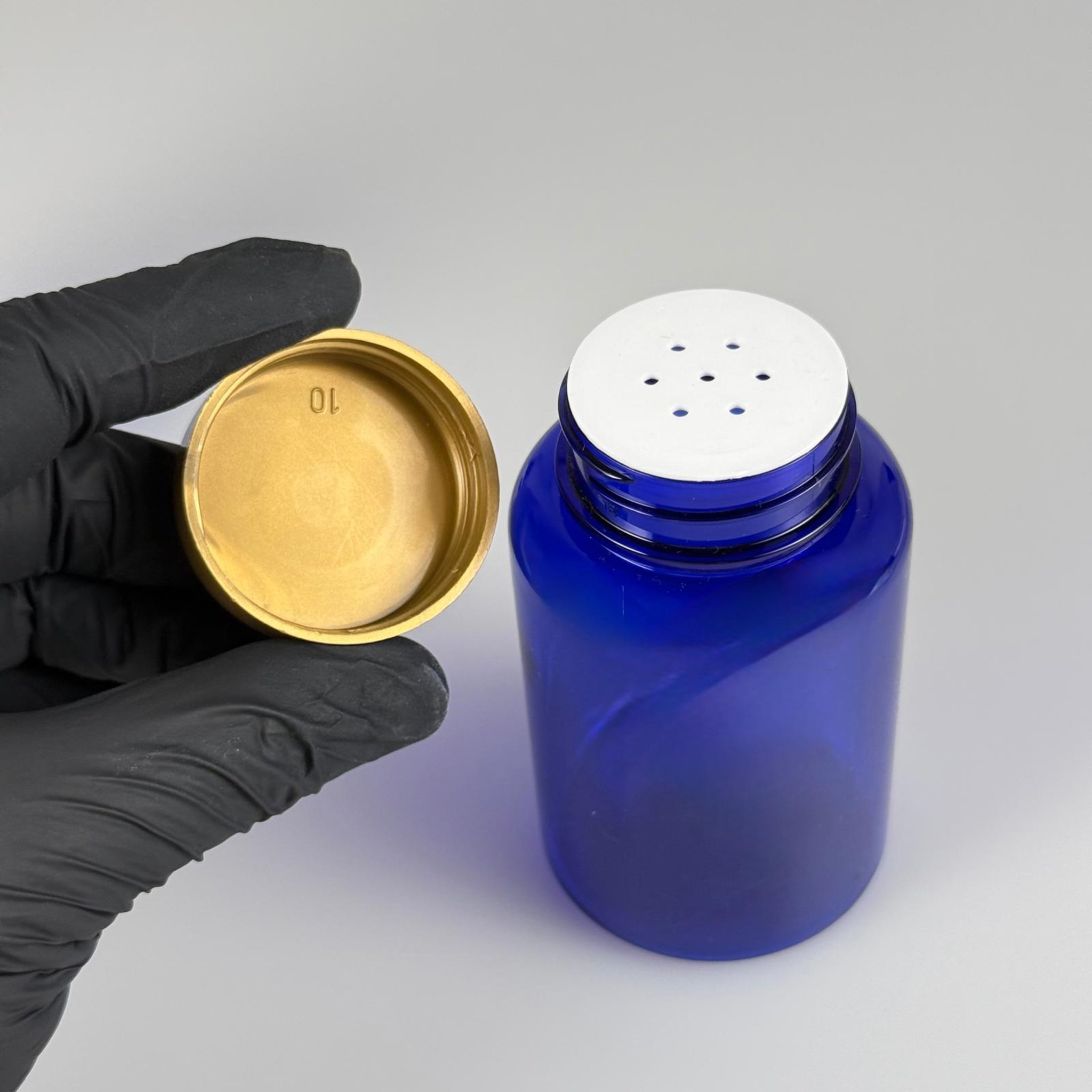 150 CC MAVİ PET PUDRA ŞİŞESİ + GOLD PLASTİK KAPAKLI + PUDRA TIPALI TAKIM - 150 ML PUDRA KUTUSU, EKO TUZLUK