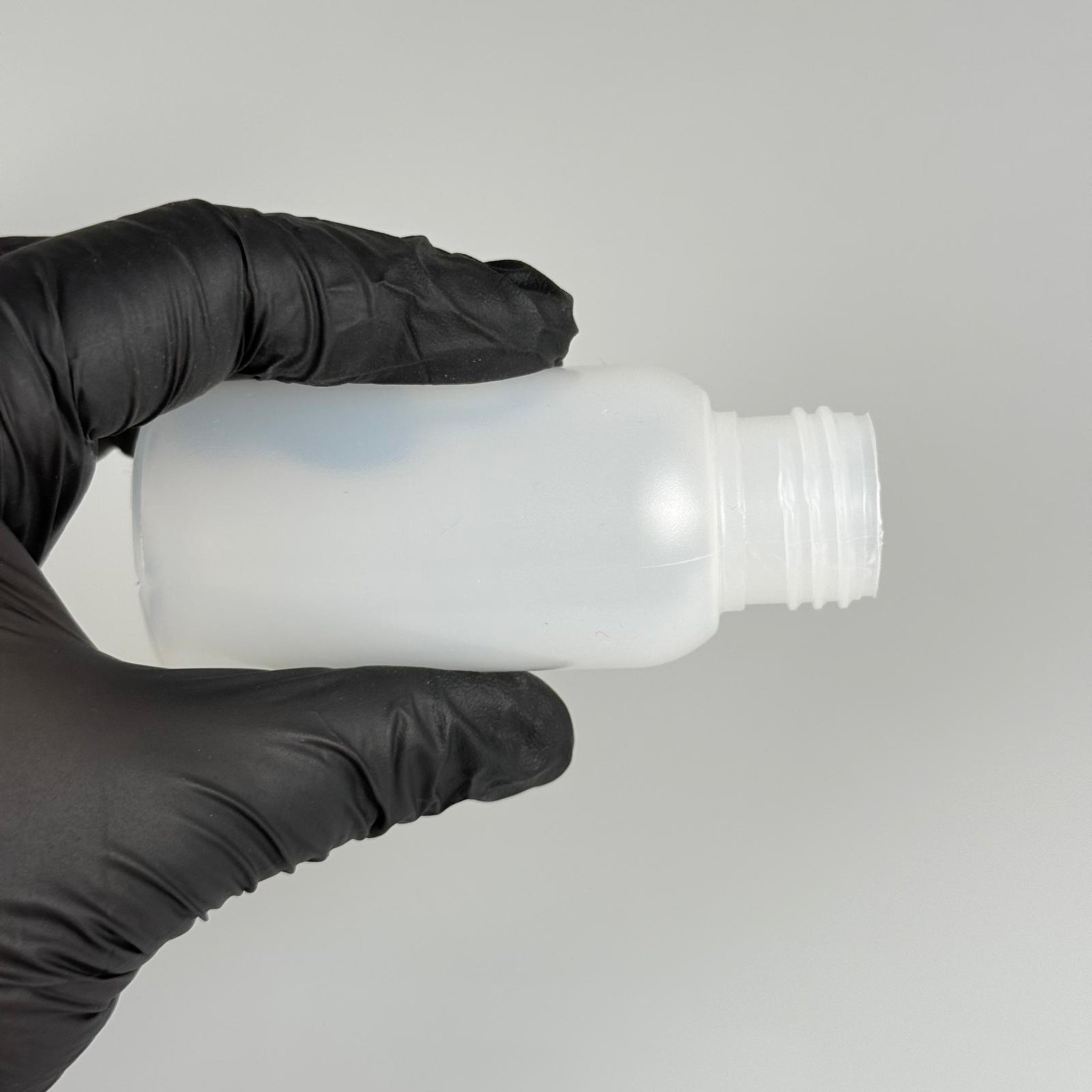 50 ML SIKILABİLİR YUMUŞAK POLİETİLEN PE PLASTİK ŞİŞE - SİYAH TWİST AKITICI SOS KAPAKLI - 50 cc sos, yağ, kartuş, mürekkep vb için boş şişeler