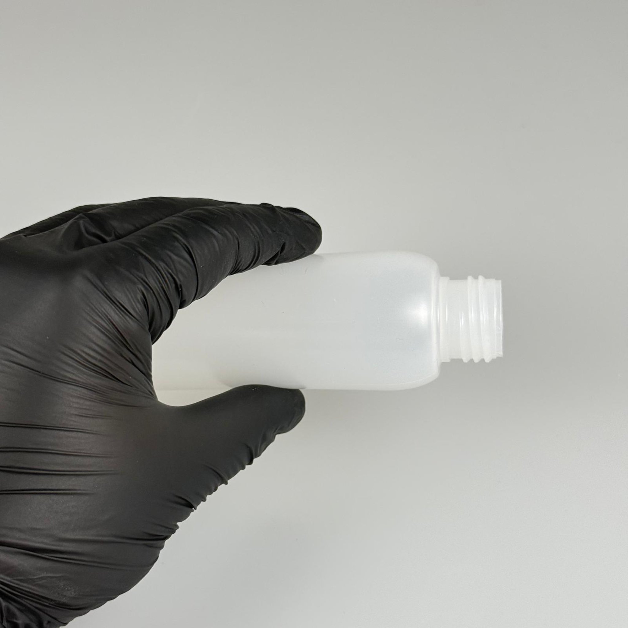 100 ML SIKILABİLİR YUMUŞAK PE POLİETİLEN PLASTİK ŞİŞE - CONTALI YEŞİL KAPAKLI ASETON KOLONYA TIPALI - 100 cc sos, yağ, kartuş, mürekkep vb için boş şişeler