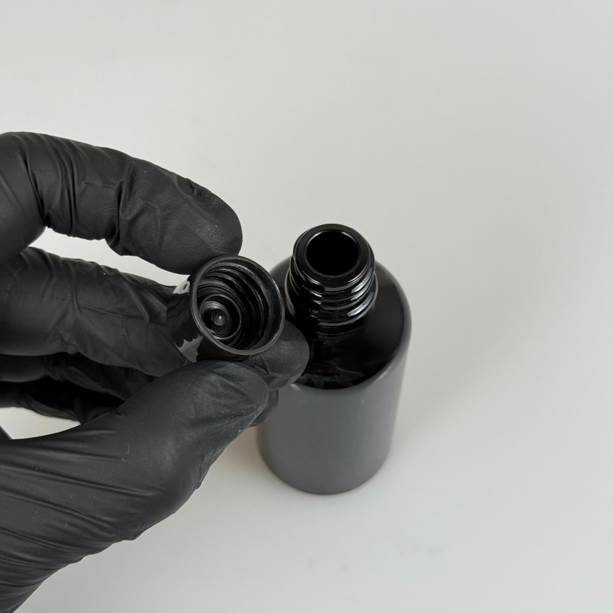 50 CC SİYAH CAM ŞİŞE + KENDİNDEN CONTALI SIZDIRMAZ SİYAH KAPAK - 50 ML KAPAKLI SİYAH CAM ŞİŞE