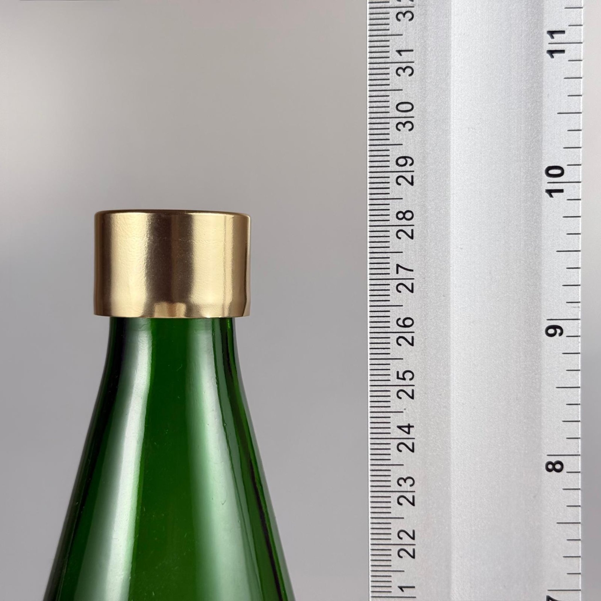 750 CC YEŞİL CAM ŞİŞE + ALÜMİNYUM KAPLAMALI GOLD KAPAKLI + KÖR TIPALI TAKIM - 750 ML YEŞİL ŞİŞE