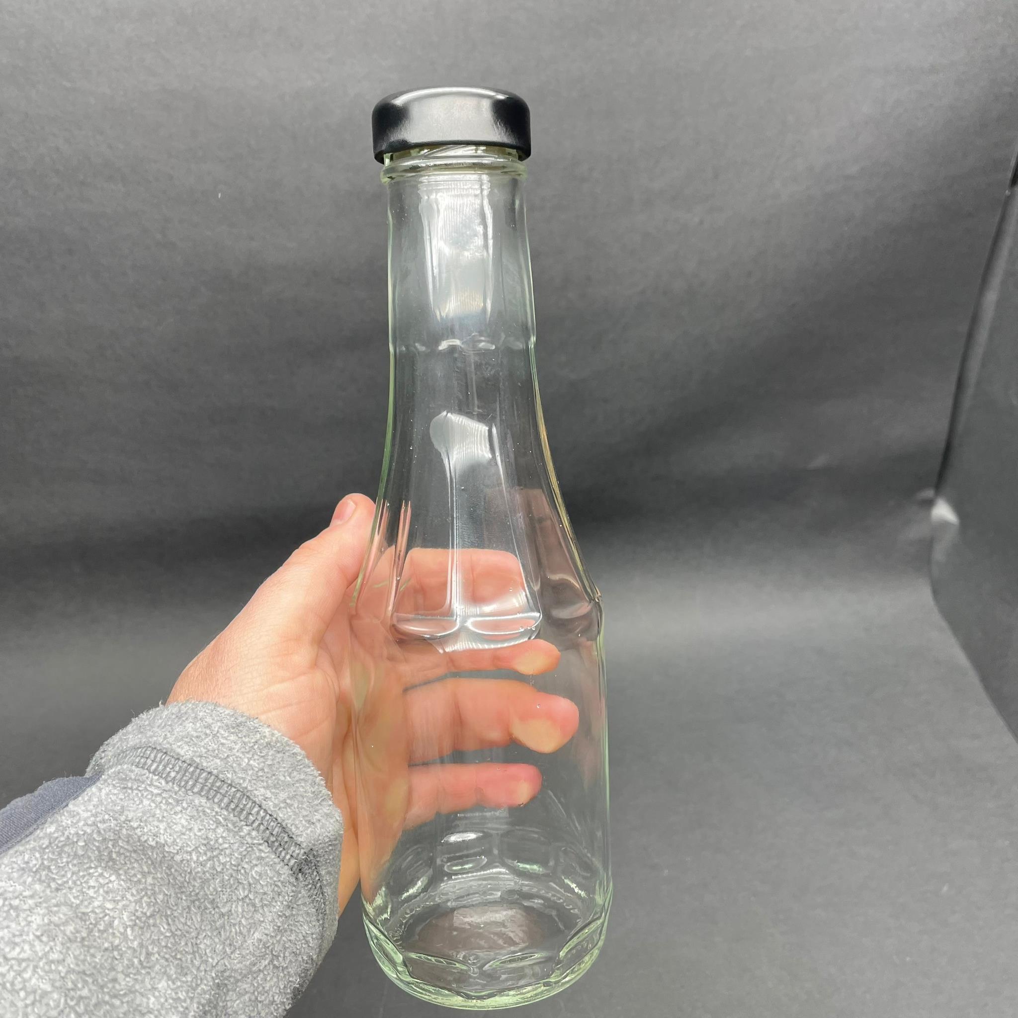 500 CC PAŞABAHÇE CAM ŞİŞE - SİYAH METAL KAPAKLI - 500 ML CAM ŞİŞE - KONSERVEYE, SICAK DOLUMA, SİRKE YAPIMINA UYGUN CAM ŞİŞE