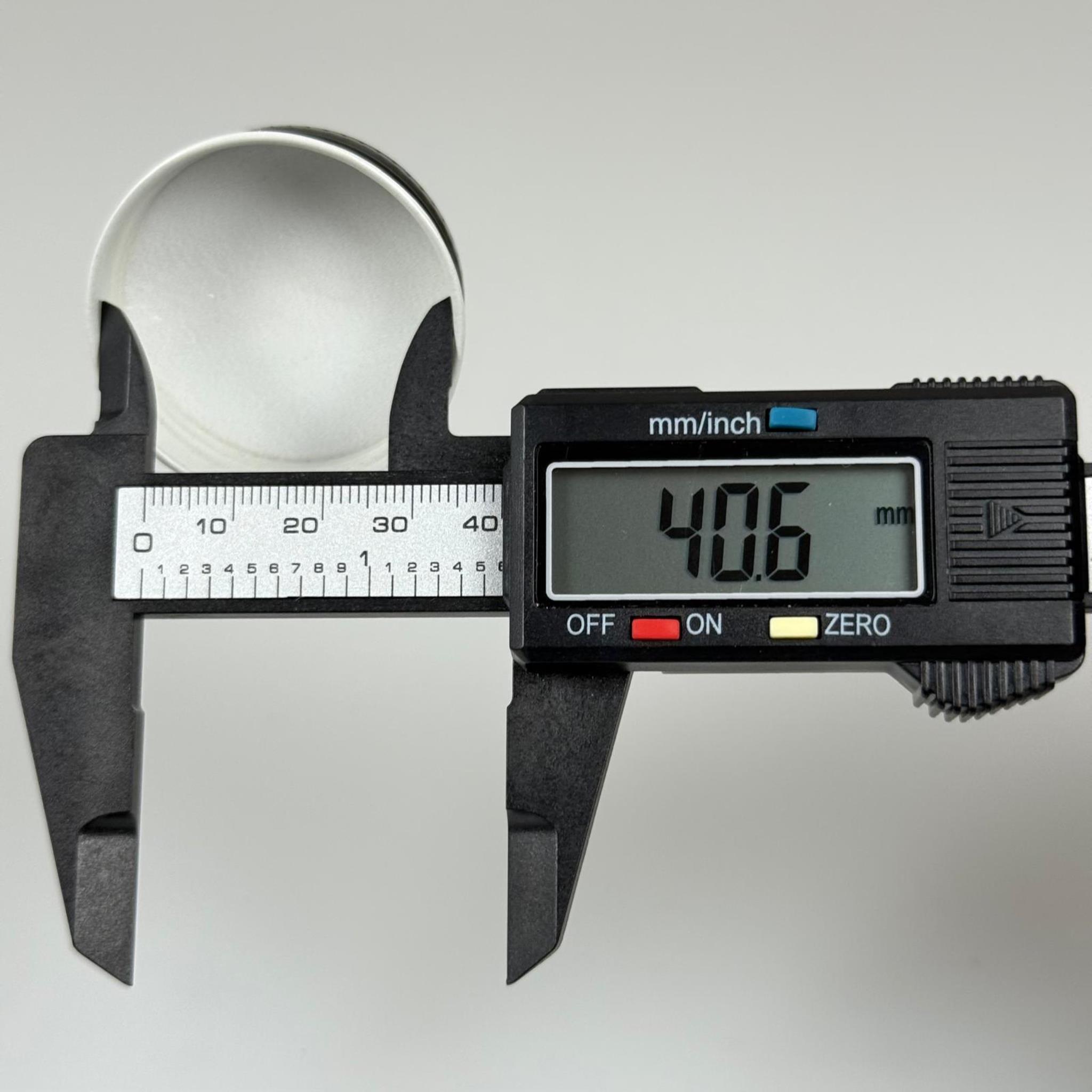 41/18 MM VİDALI SİYAH METAL KAPAK