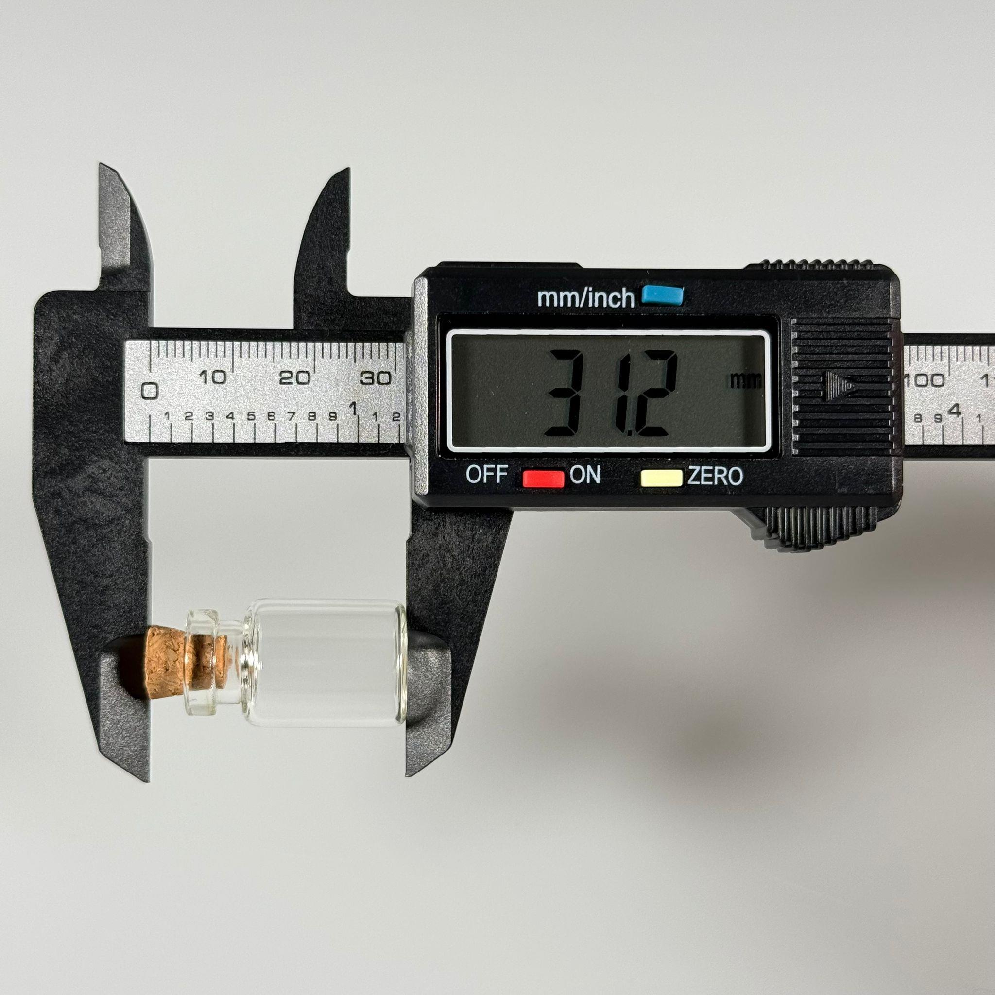 MİNİ CAM ŞİŞE MANTAR TIPALI 2 CC - anahtarlık, aksesuar. kolye, minyatür, mektup, tılsım vb için 2 ml şeffaf küçük cam şişeler